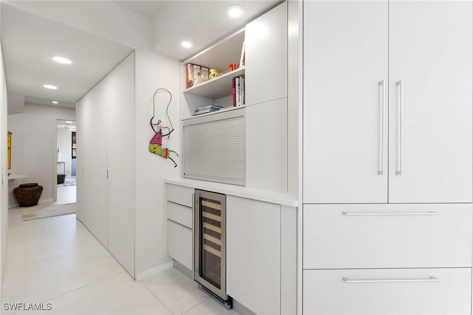 Property Slideshow image 15 of 41 | 5555 heron point dr 2001, Naples, FL, 34108