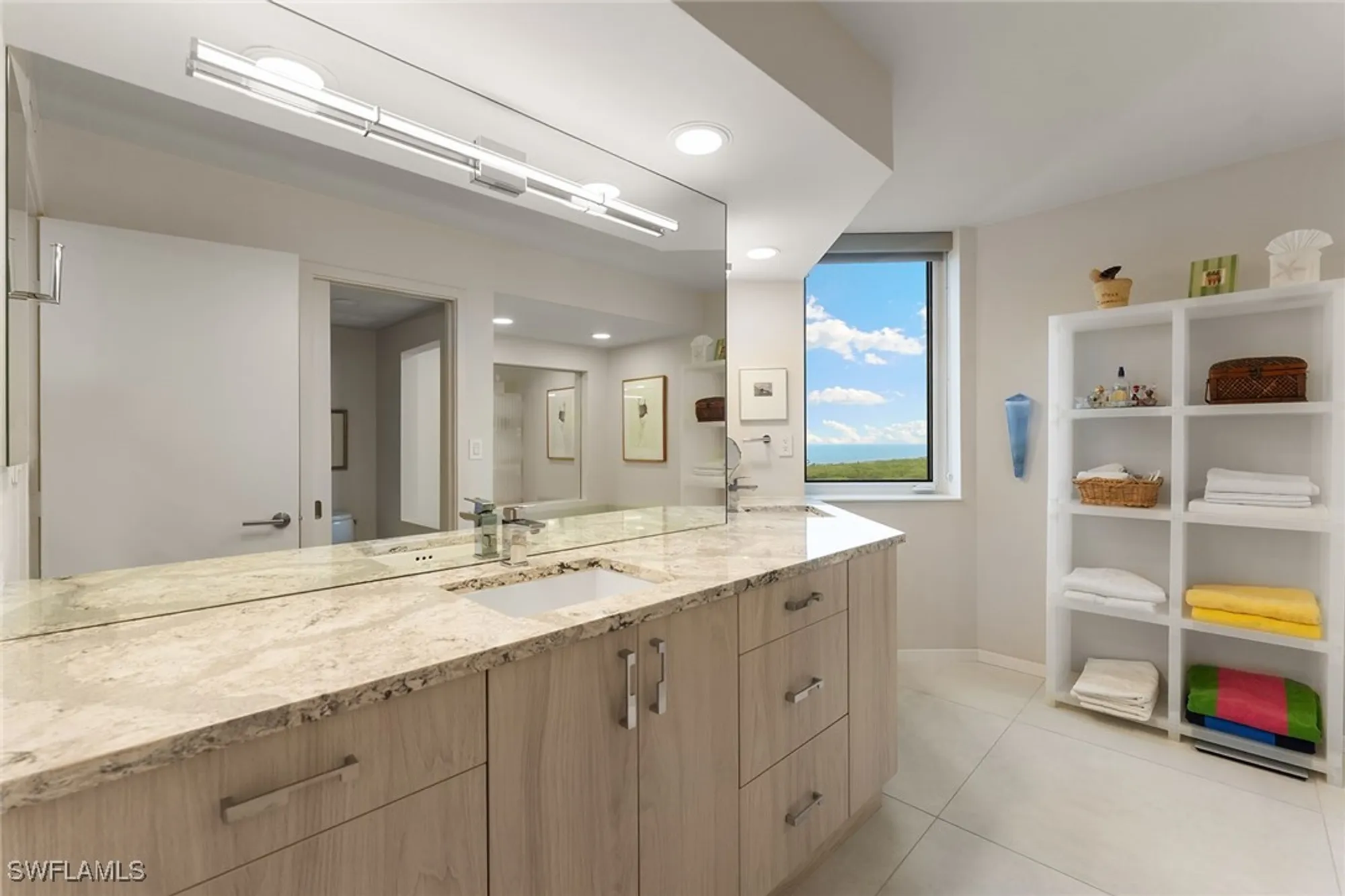 Property Slideshow image 20 of 41 | 5555 heron point dr 2001, Naples, FL, 34108