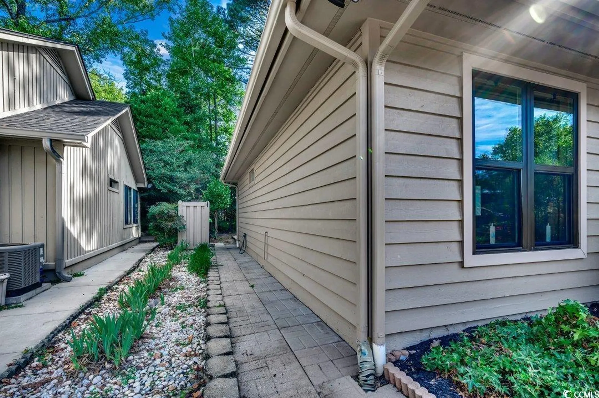 Property Slideshow image 20 of 28 | 109 hickory dr, Conway, SC, 29526