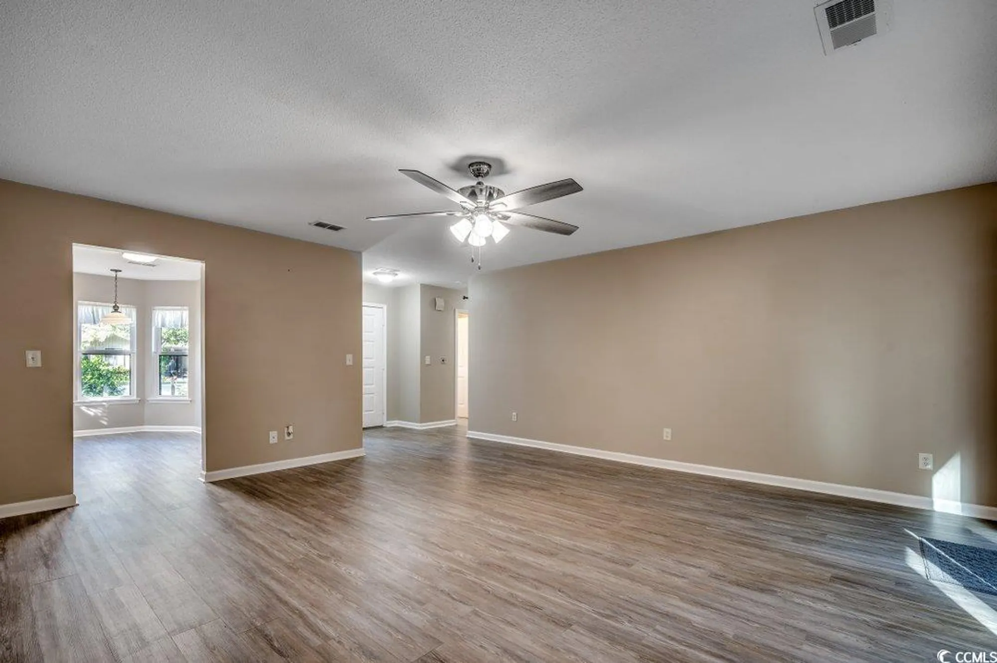 Property Slideshow image 5 of 28 | 109 hickory dr, Conway, SC, 29526