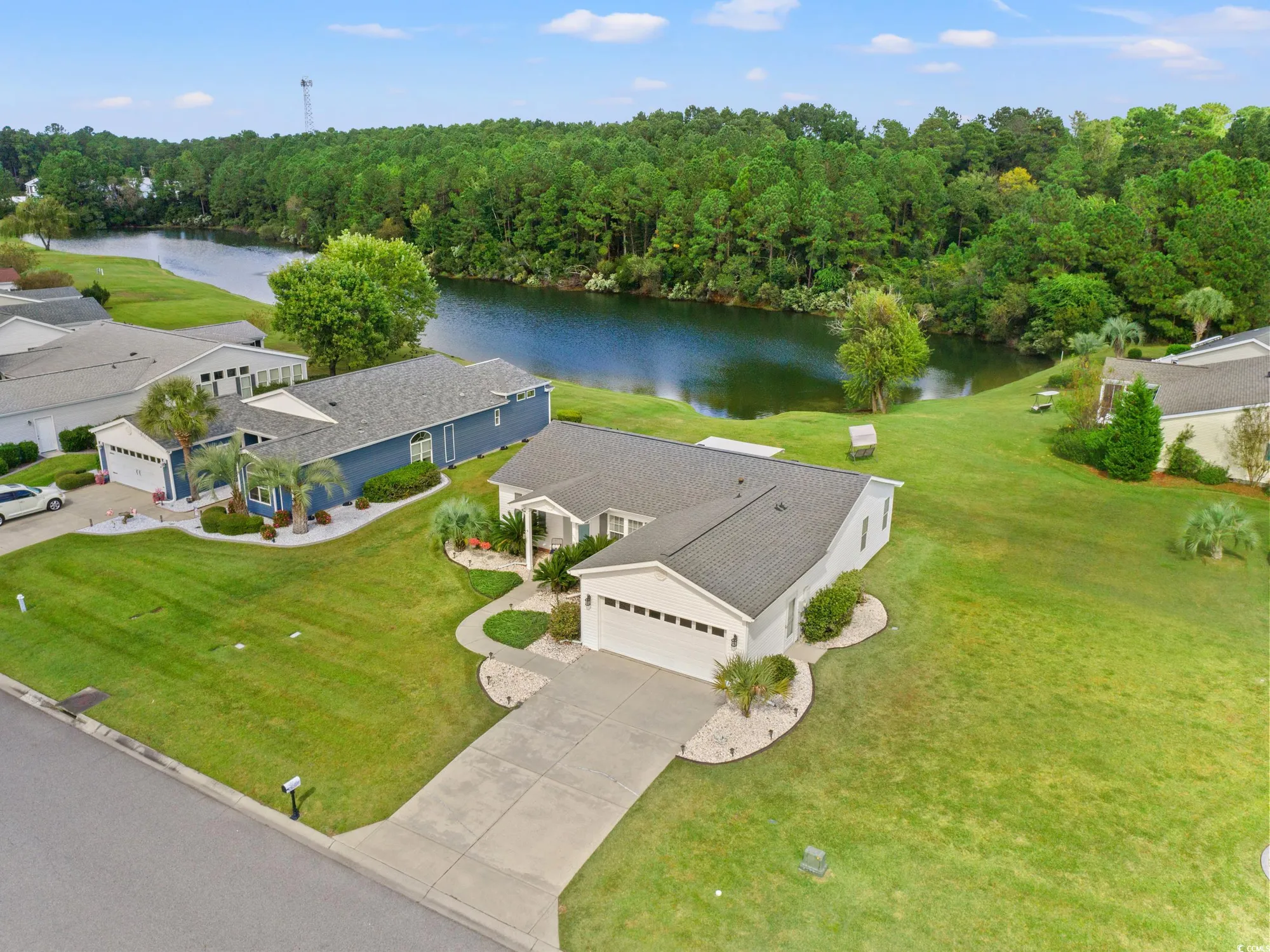 Property Slideshow image 27 of 40 | 157 lakeside crossing dr, Conway, SC, 29526