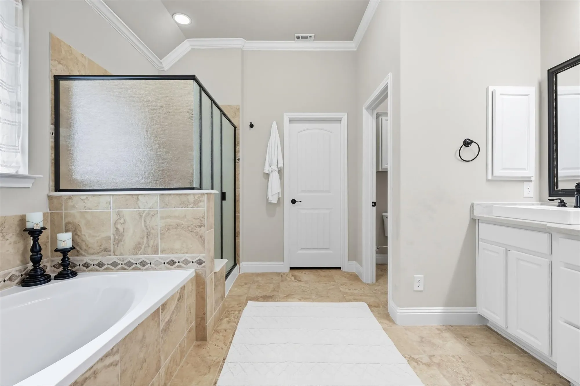 Property Slideshow image 19 of 40 | 5205 sutton cir # 5205, Mckinney, TX, 75070