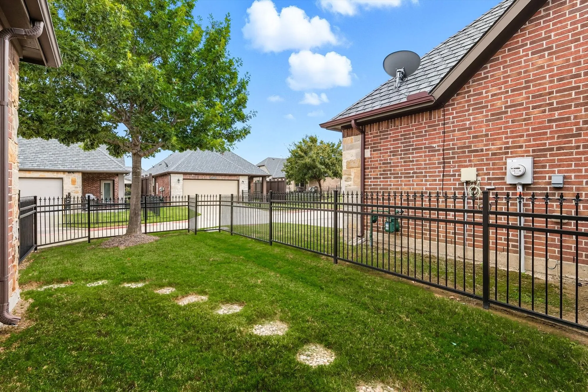 Property Slideshow image 34 of 40 | 5205 sutton cir # 5205, Mckinney, TX, 75070