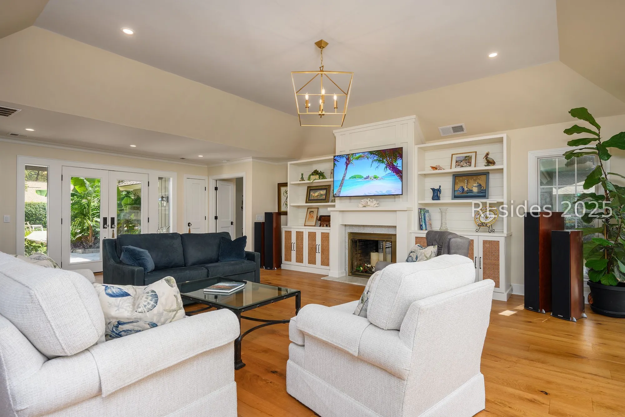 Property Slideshow image 13 of 43 | 25 towhee rd, Hilton Head Island, SC, 29926