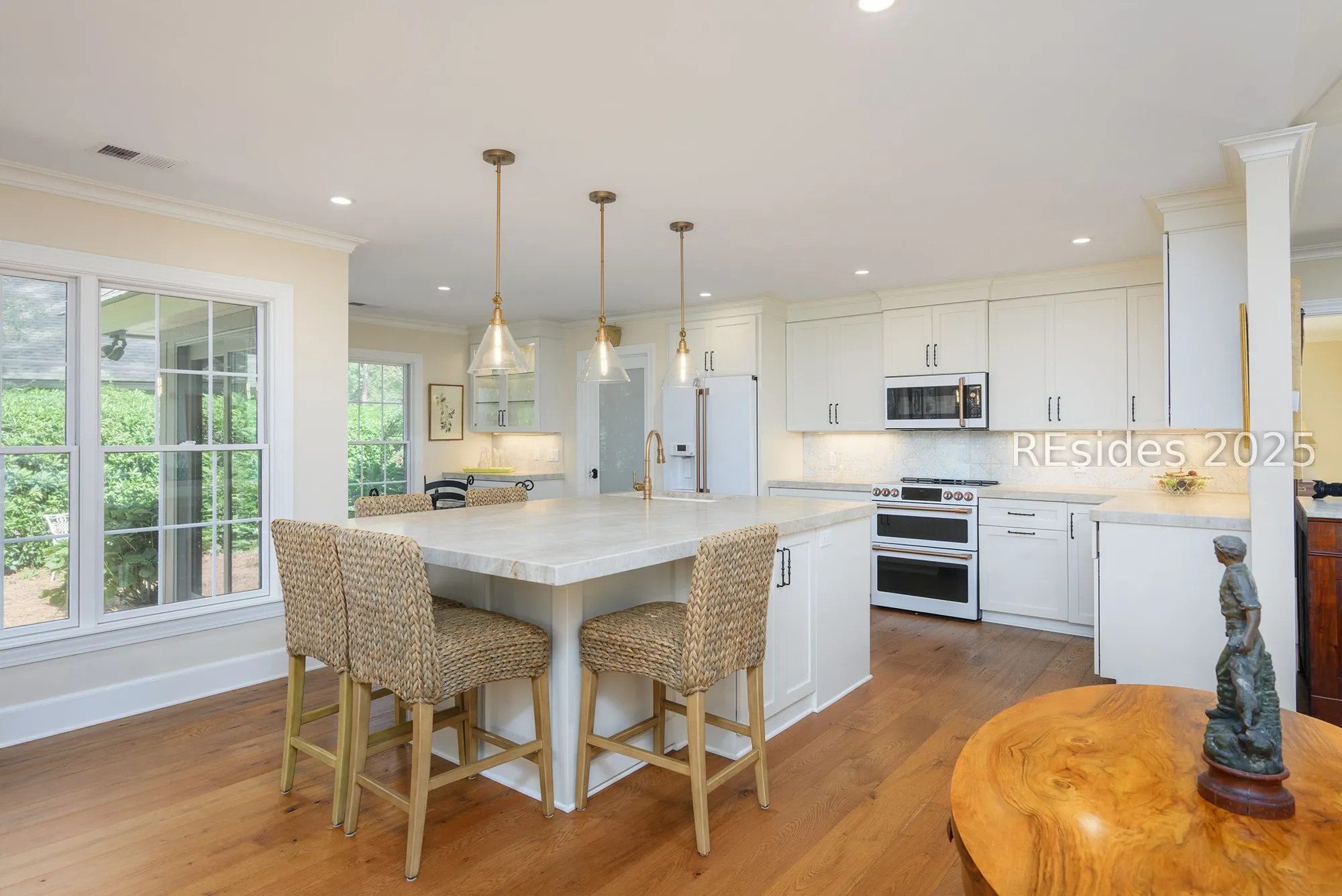 Property Slideshow image 15 of 43 | 25 towhee rd, Hilton Head Island, SC, 29926