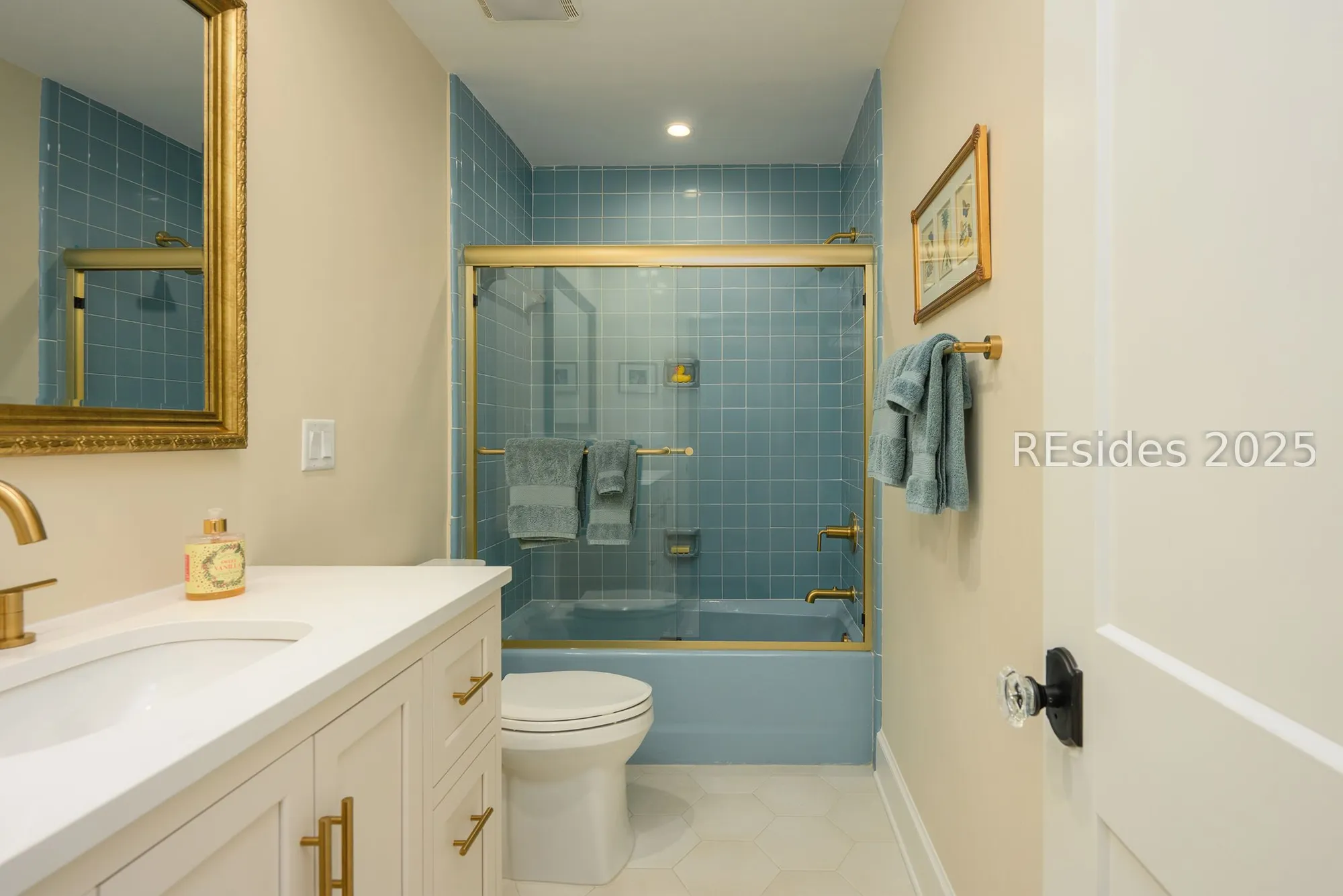 Property Slideshow image 34 of 43 | 25 towhee rd, Hilton Head Island, SC, 29926