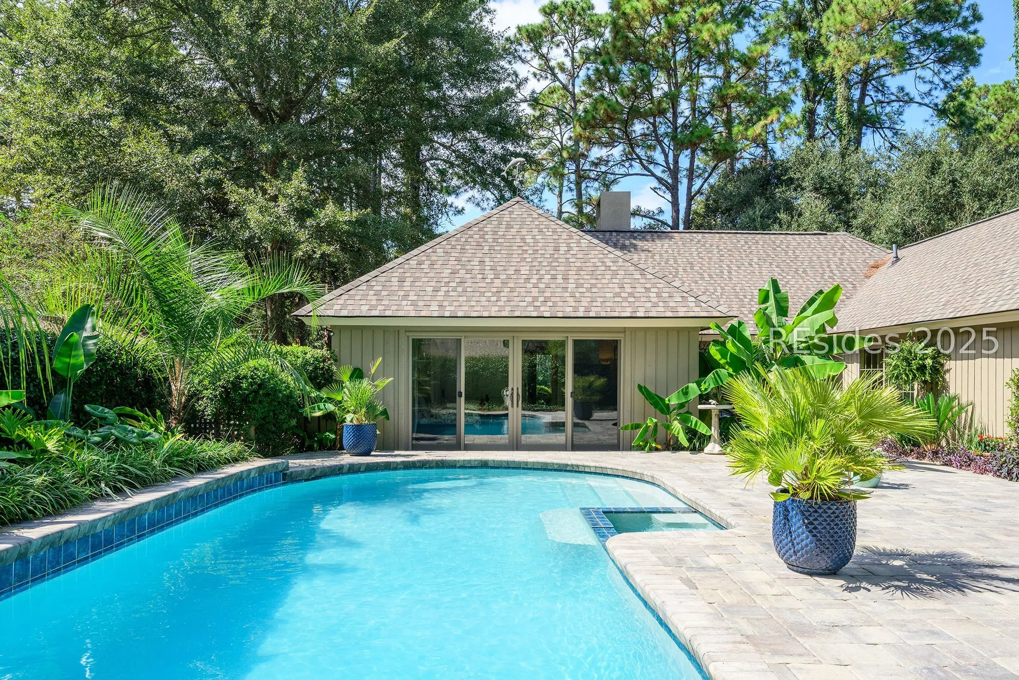 Property Slideshow image 7 of 43 | 25 towhee rd, Hilton Head Island, SC, 29926