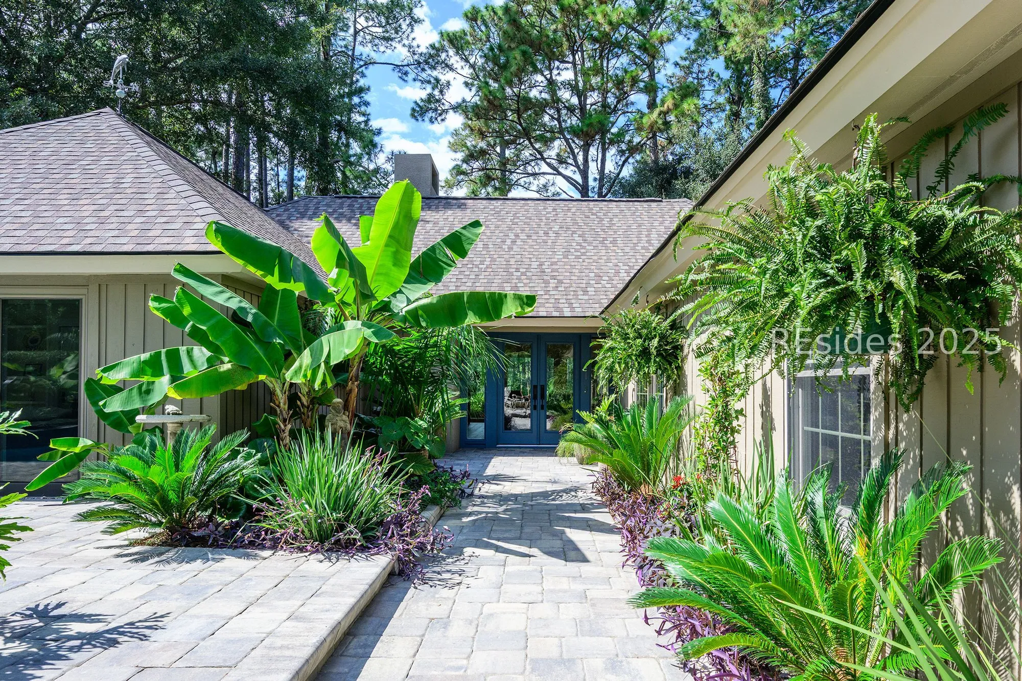 Property Slideshow image 8 of 43 | 25 towhee rd, Hilton Head Island, SC, 29926