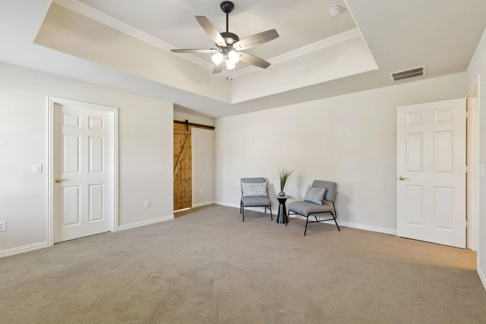 Property Slideshow image 17 of 37 | 11001 southerland dr, Denton, TX, 76207