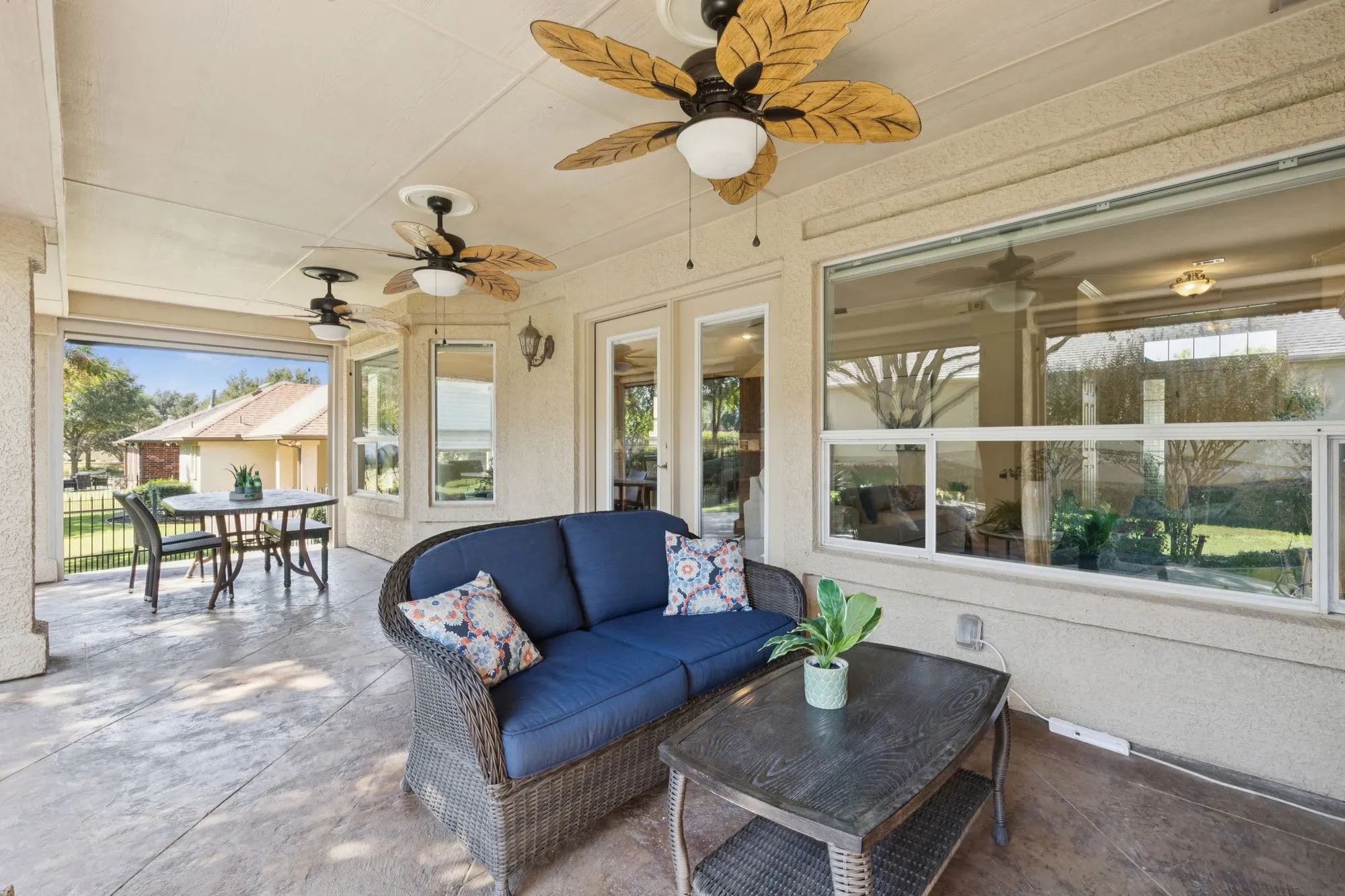 Property Slideshow image 26 of 37 | 11001 southerland dr, Denton, TX, 76207