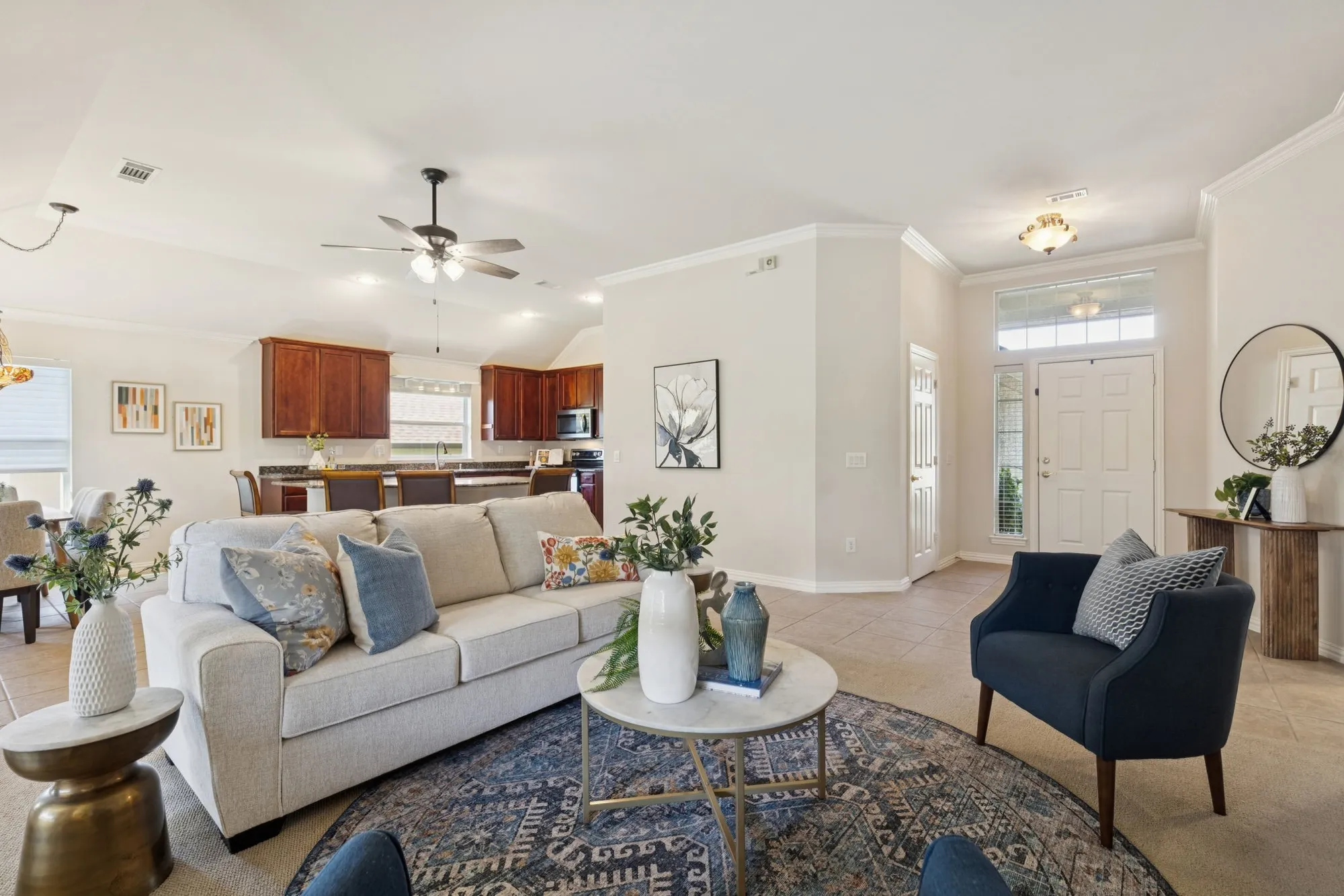 Property Slideshow image 5 of 37 | 11001 southerland dr, Denton, TX, 76207