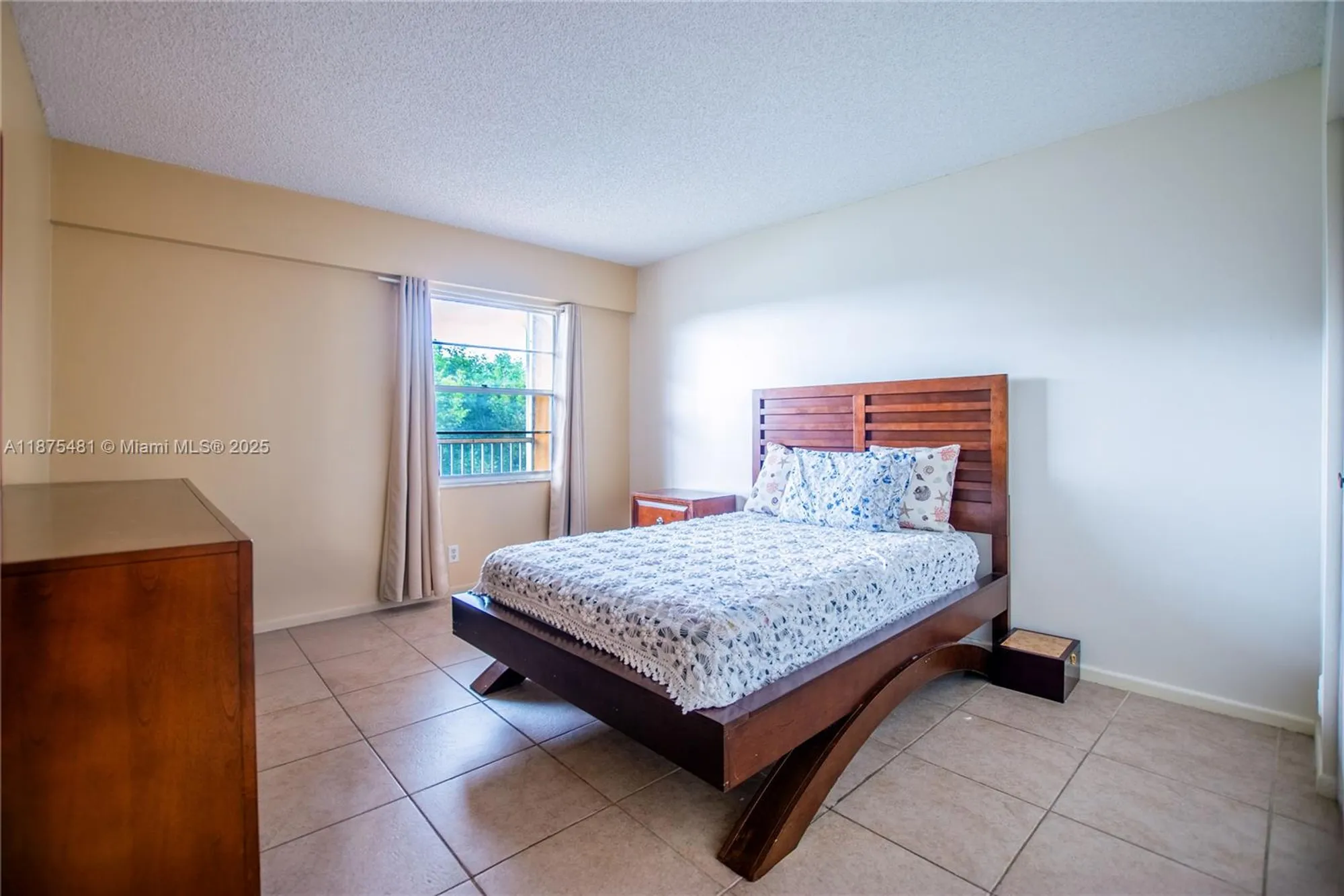 Property Slideshow image 10 of 26 | 13475 sw 9th st apt 410a, Pembroke Pines, FL, 33027