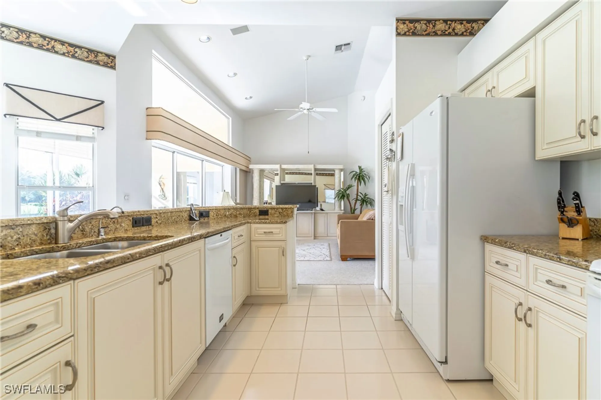 Property Slideshow image 7 of 35 | 7100 falcons glen blvd, Naples, FL, 34113