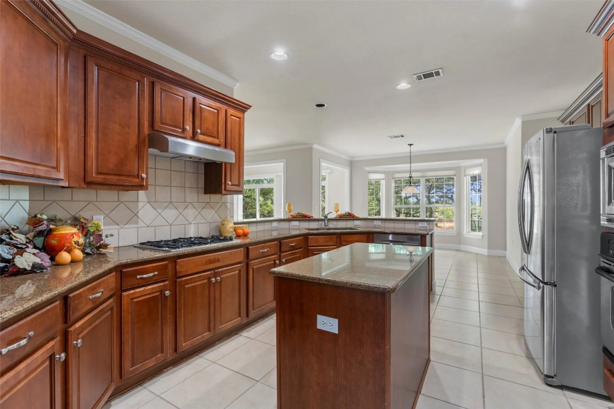 Property Slideshow image 21 of 40 | 200 san saba dr, Georgetown, TX, 78633