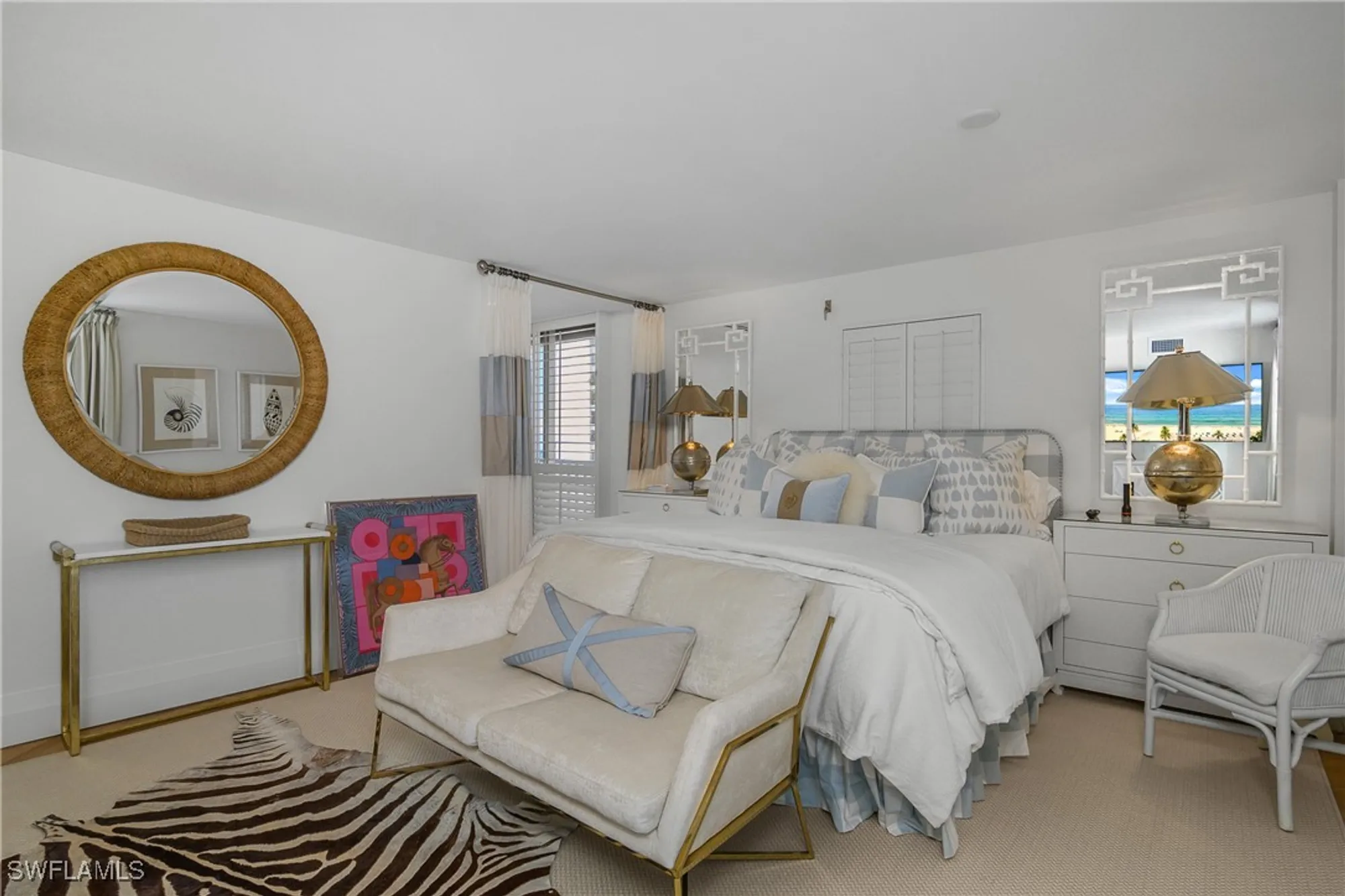 Property Slideshow image 16 of 41 | 3483 gulf shore blvd 502, Naples, FL, 34103