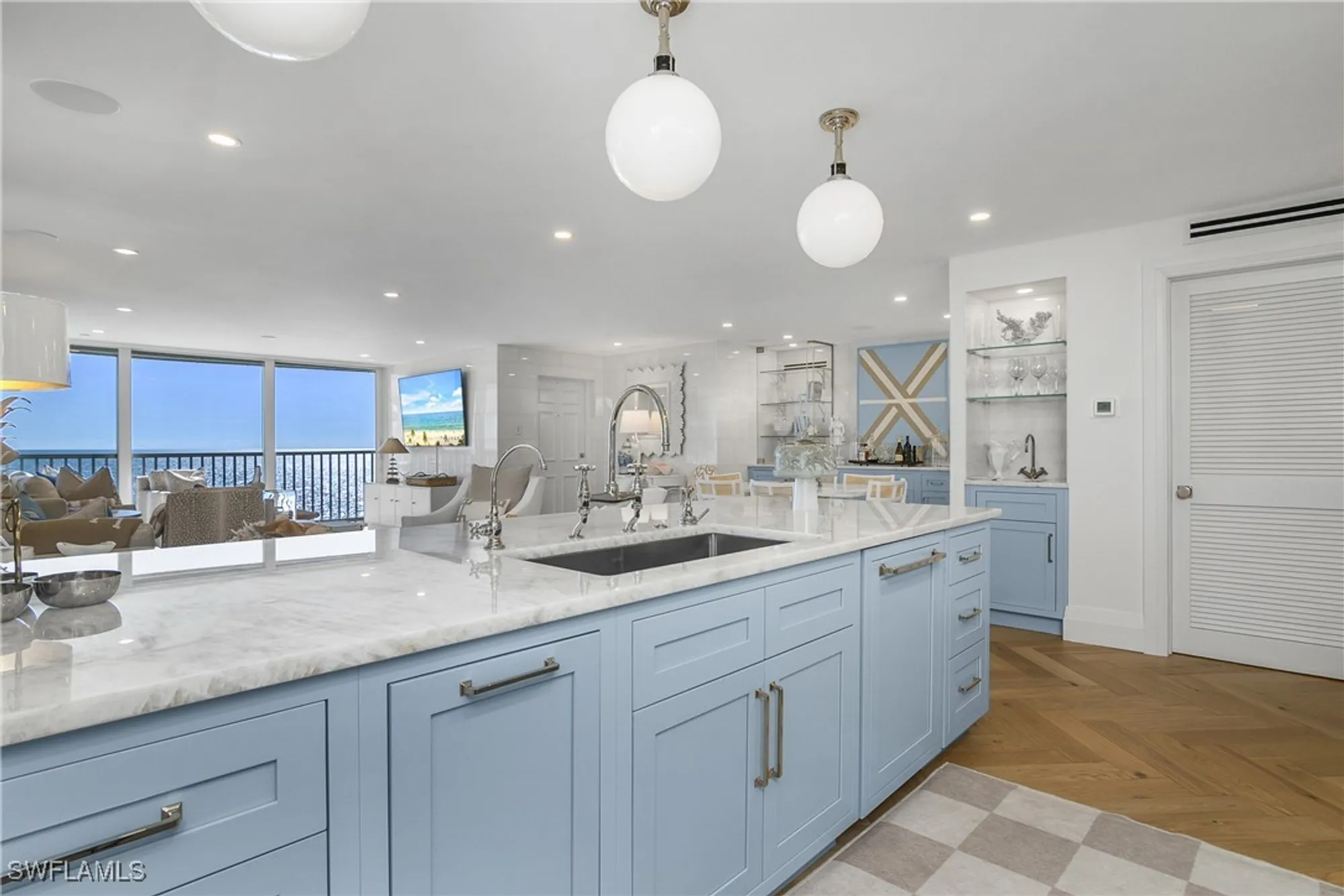 Property Slideshow image 10 of 41 | 3483 gulf shore blvd 502, Naples, FL, 34103