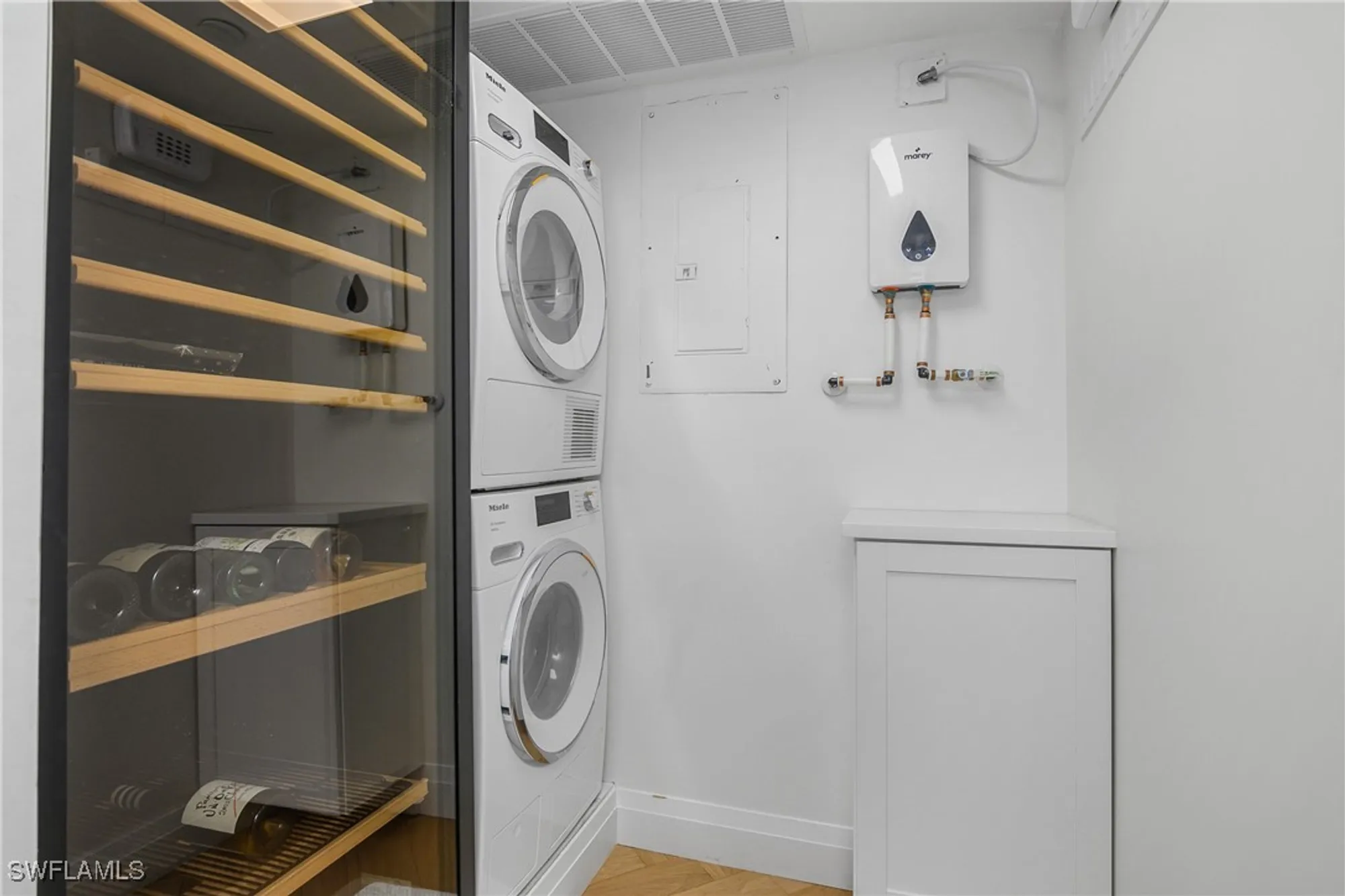 Property Slideshow image 32 of 41 | 3483 gulf shore blvd 502, Naples, FL, 34103