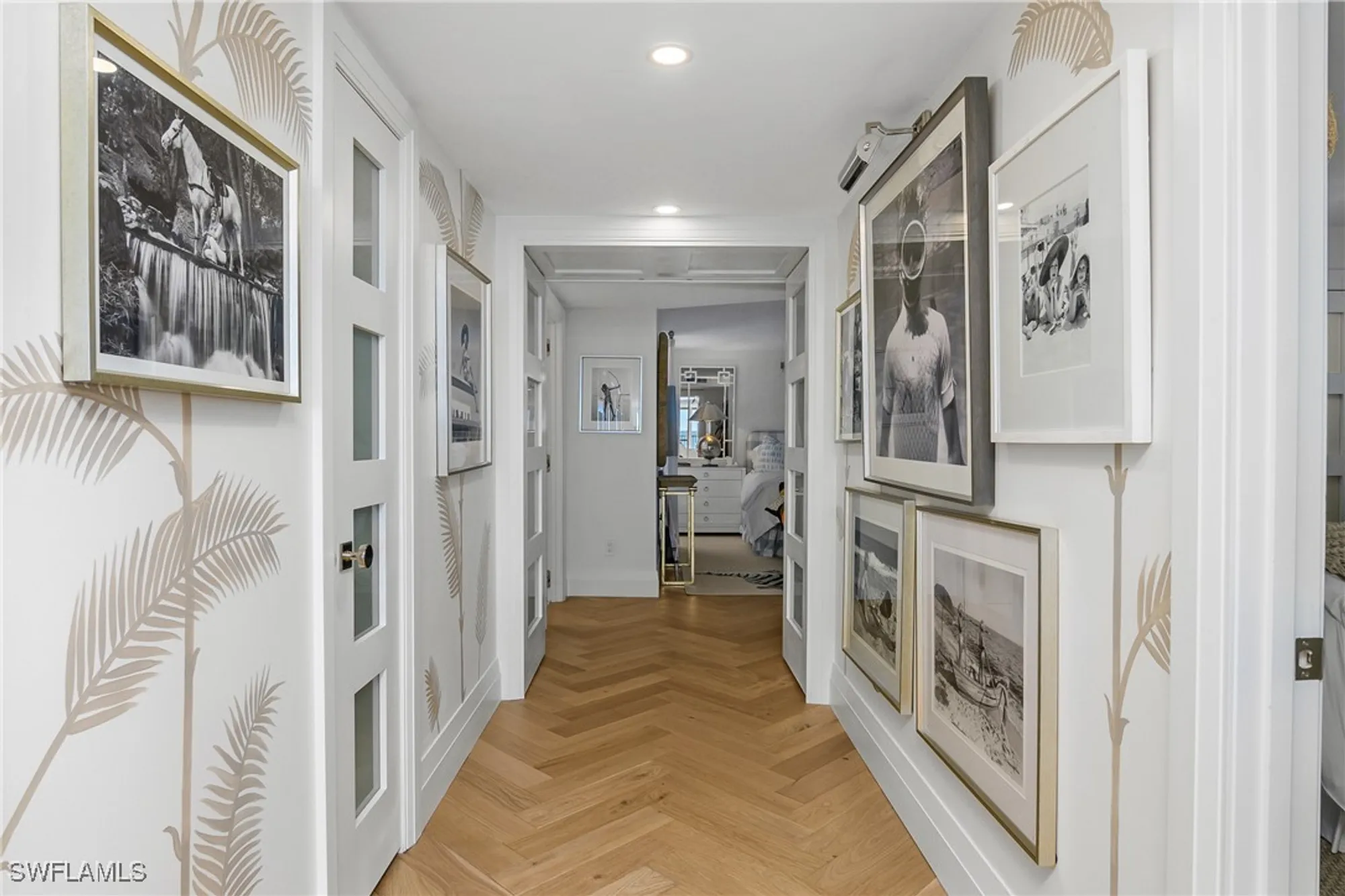 Property Slideshow image 33 of 41 | 3483 gulf shore blvd 502, Naples, FL, 34103