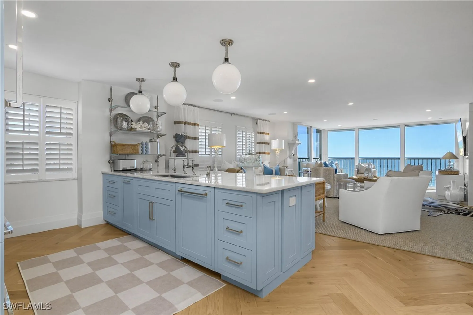 Property Slideshow image 9 of 41 | 3483 gulf shore blvd 502, Naples, FL, 34103