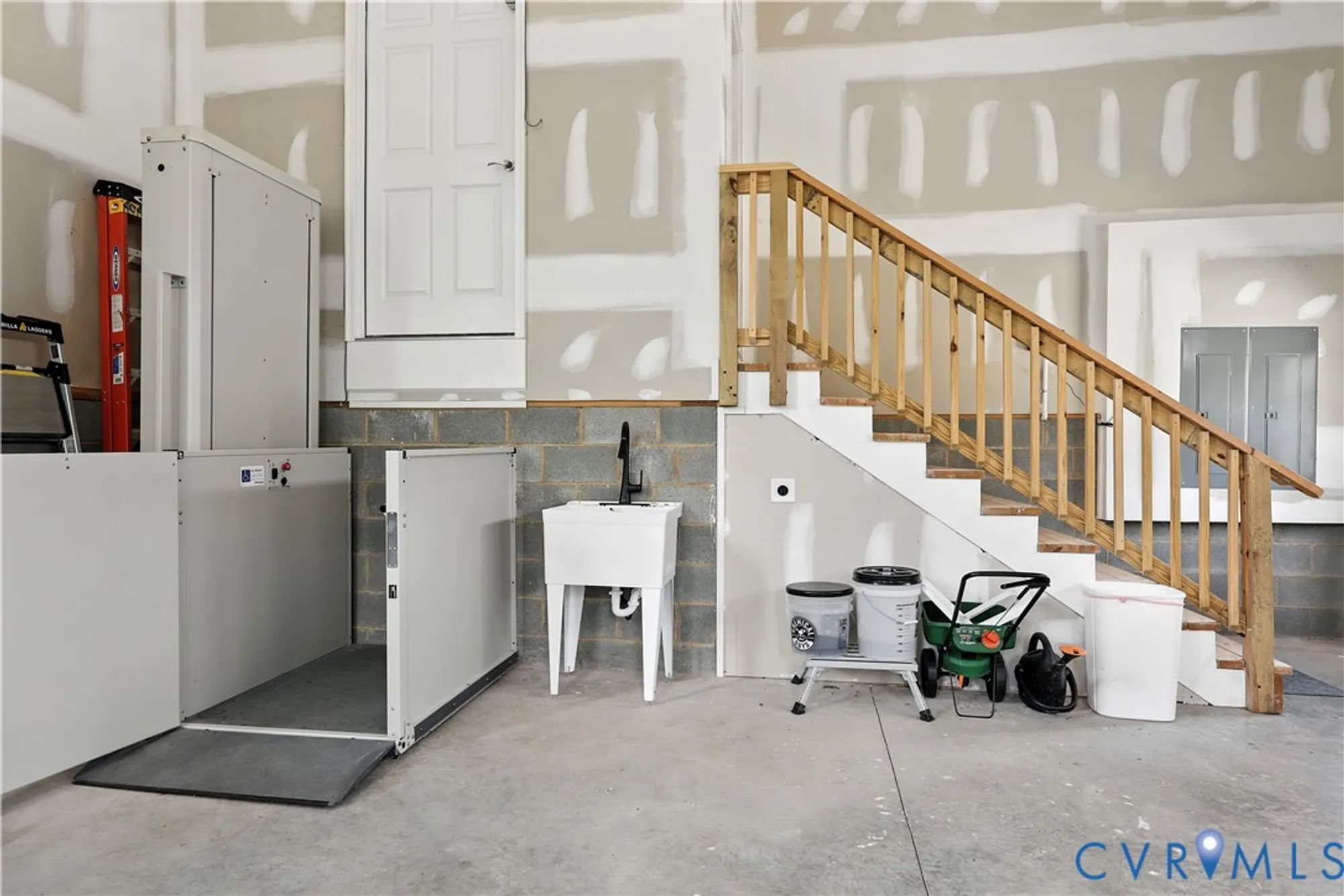 Property Slideshow image 20 of 41 | 8143 lake margaret ter, Chesterfield, VA, 23838