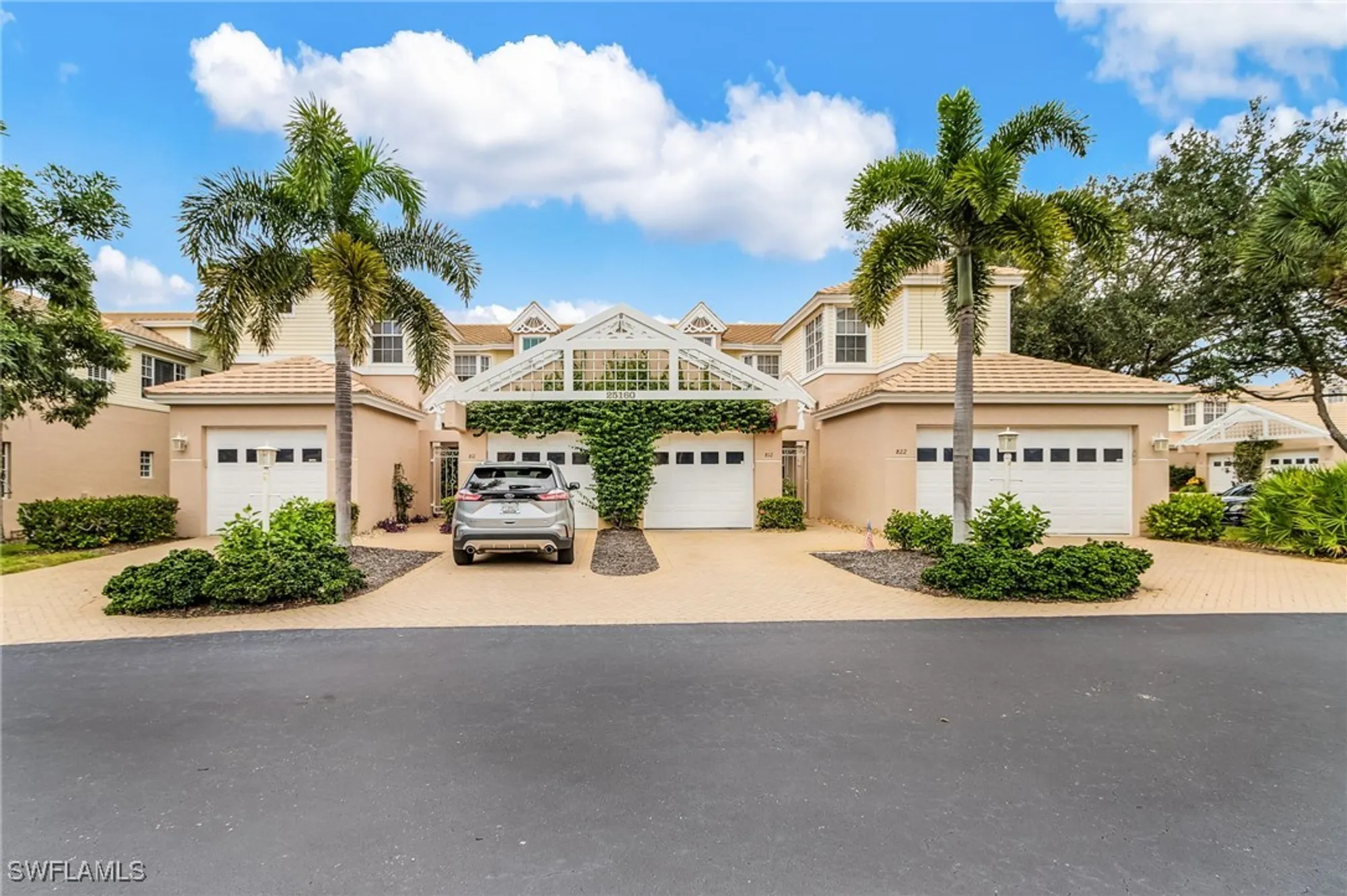 Property Slideshow image 27 of 38 | 25160 goldcrest dr 821, Bonita Springs, FL, 34134