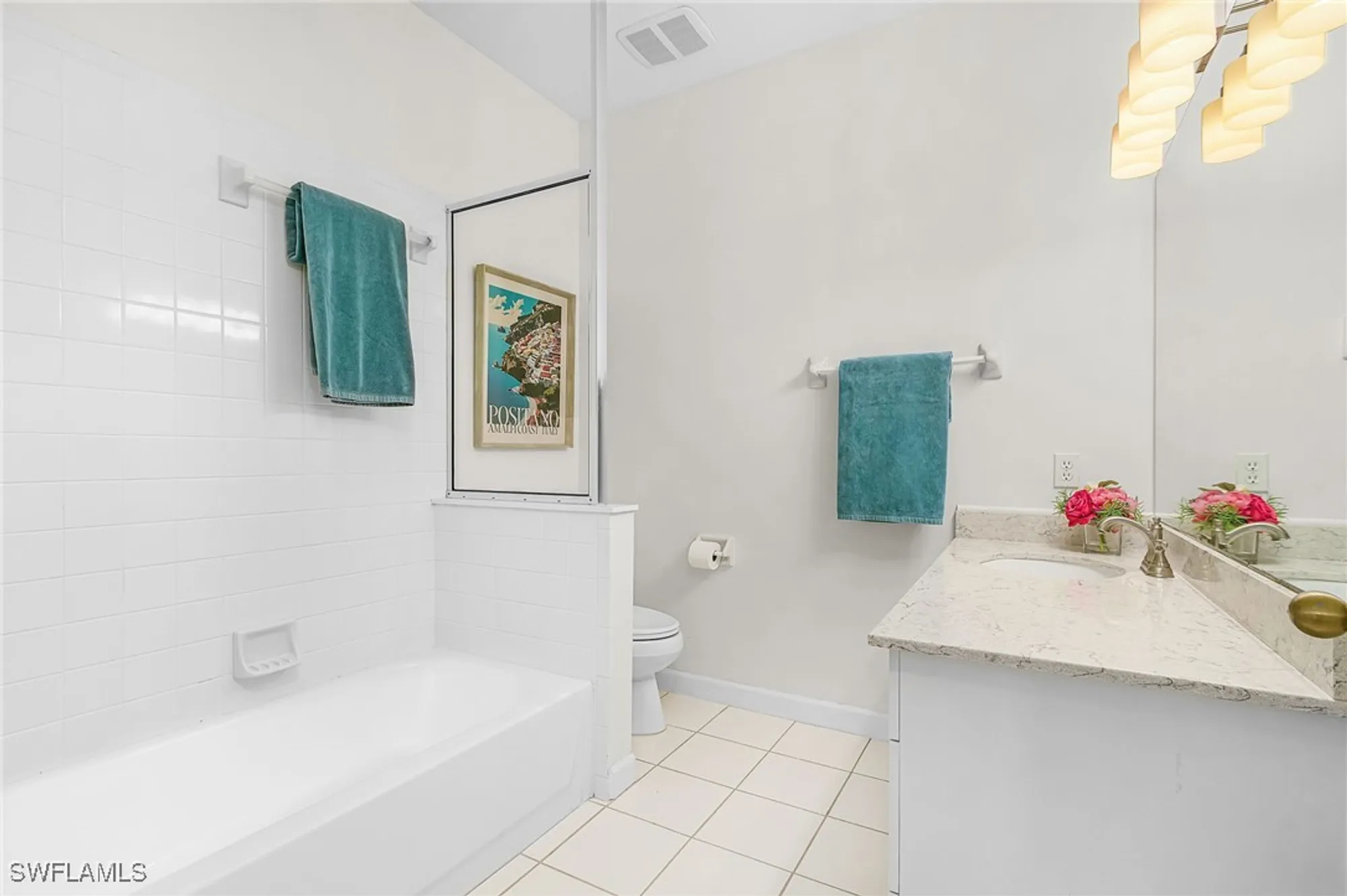 Property Slideshow image 21 of 38 | 25160 goldcrest dr 821, Bonita Springs, FL, 34134