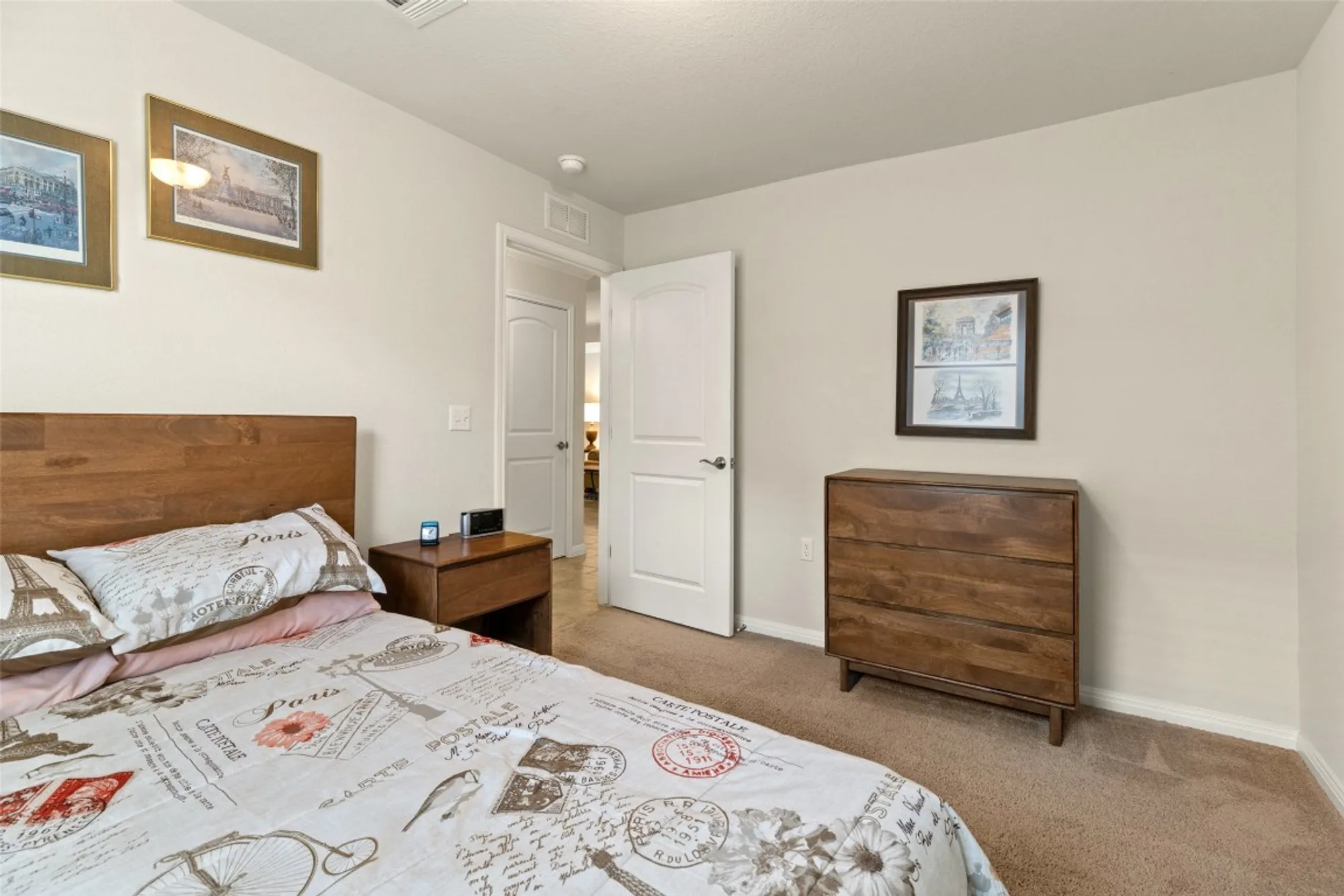 Property Slideshow image 26 of 35 | 233 hobby st, Georgetown, TX, 78633