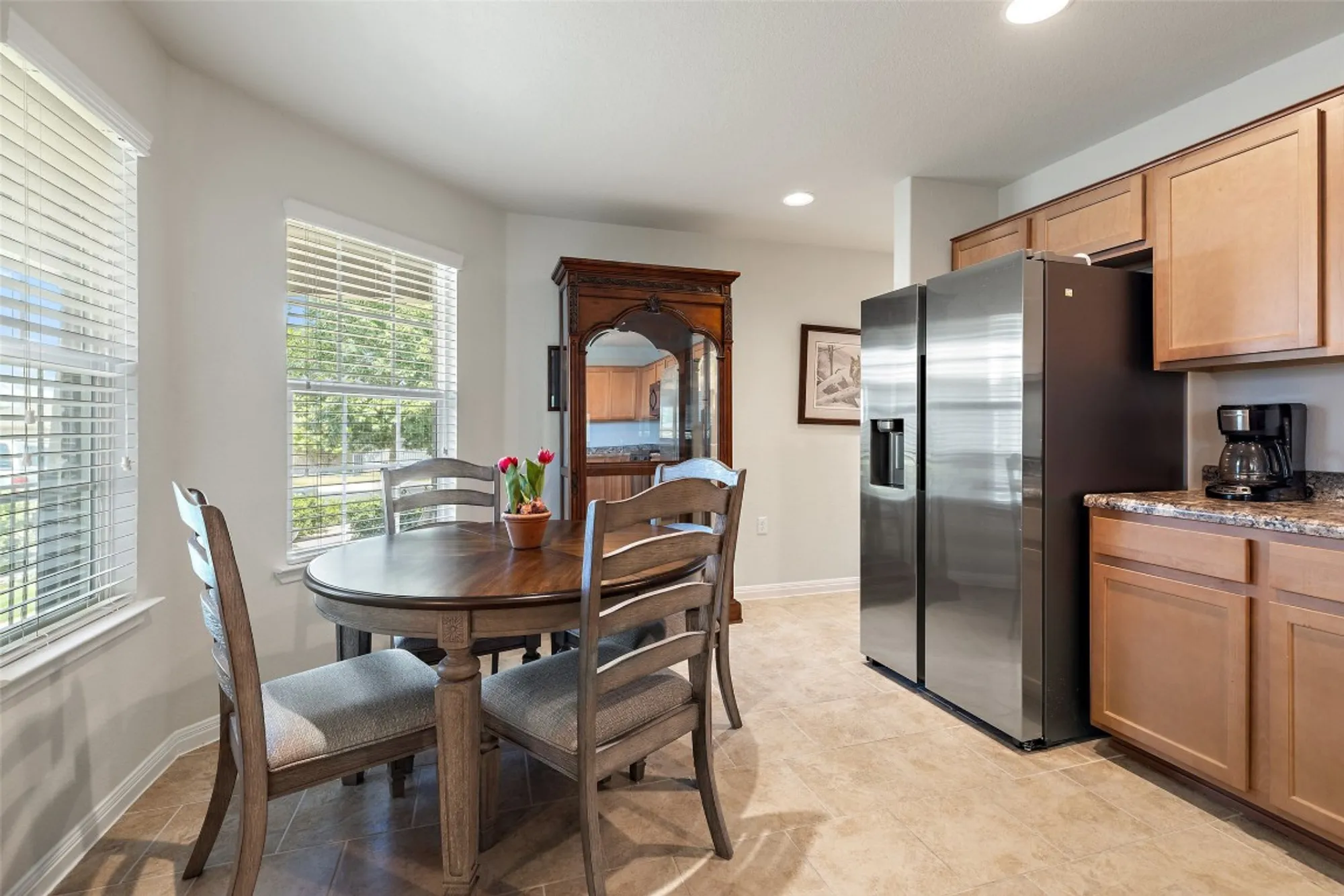 Property Slideshow image 6 of 35 | 233 hobby st, Georgetown, TX, 78633