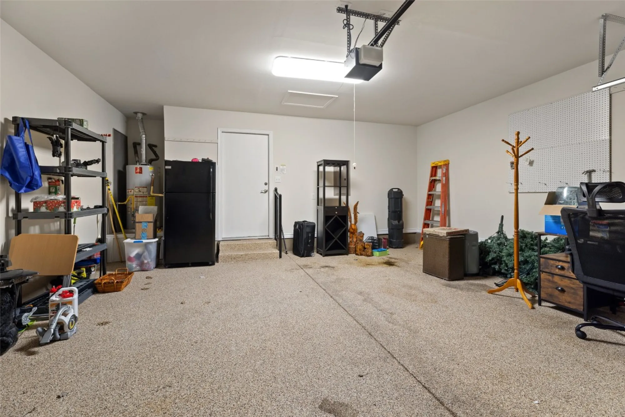 Property Slideshow image 9 of 35 | 233 hobby st, Georgetown, TX, 78633