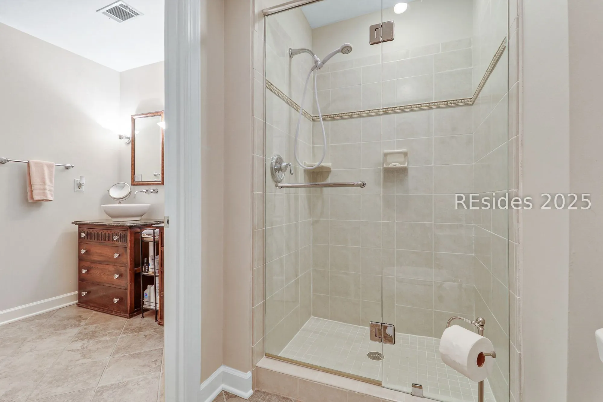 Property Slideshow image 28 of 60 | 73 skull creek dr # 117, Hilton Head Island, SC, 29926