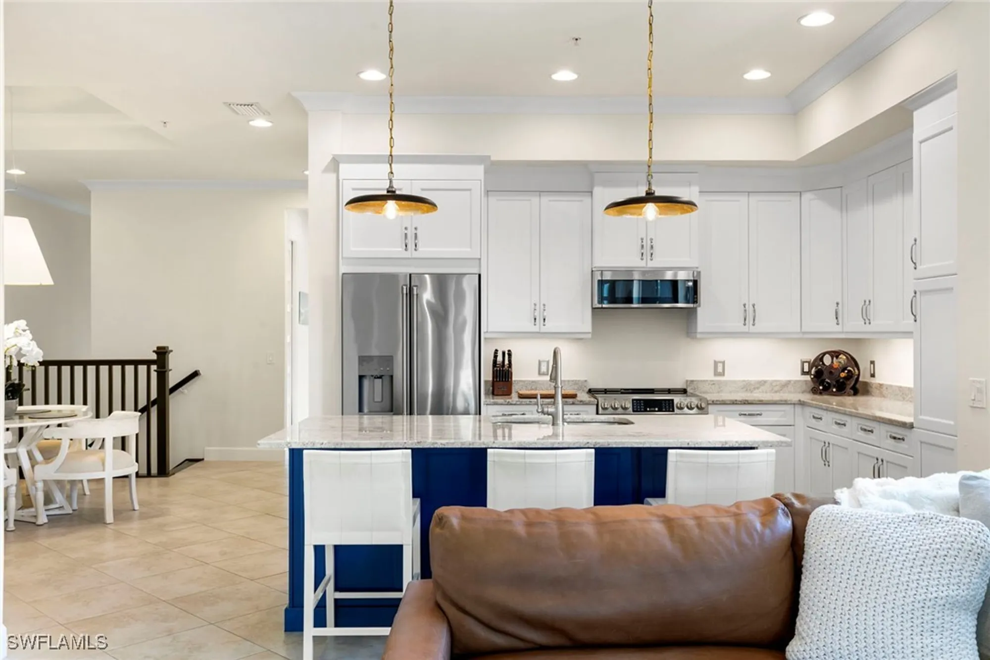 Property Slideshow image 12 of 48 | 6565 dominica dr 201, Naples, FL, 34113