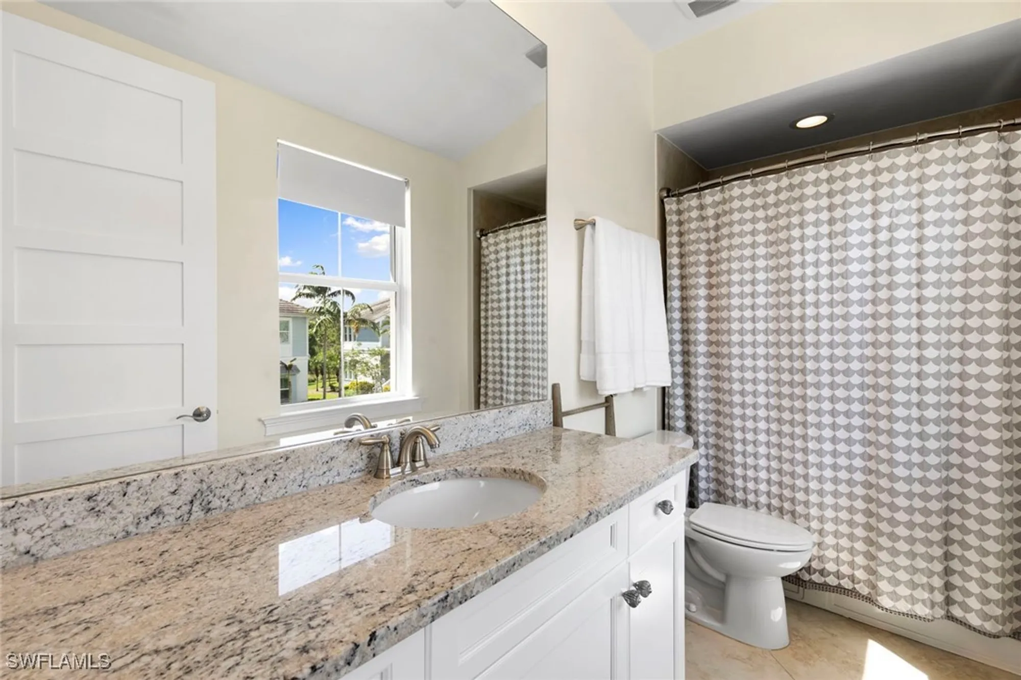 Property Slideshow image 30 of 48 | 6565 dominica dr 201, Naples, FL, 34113