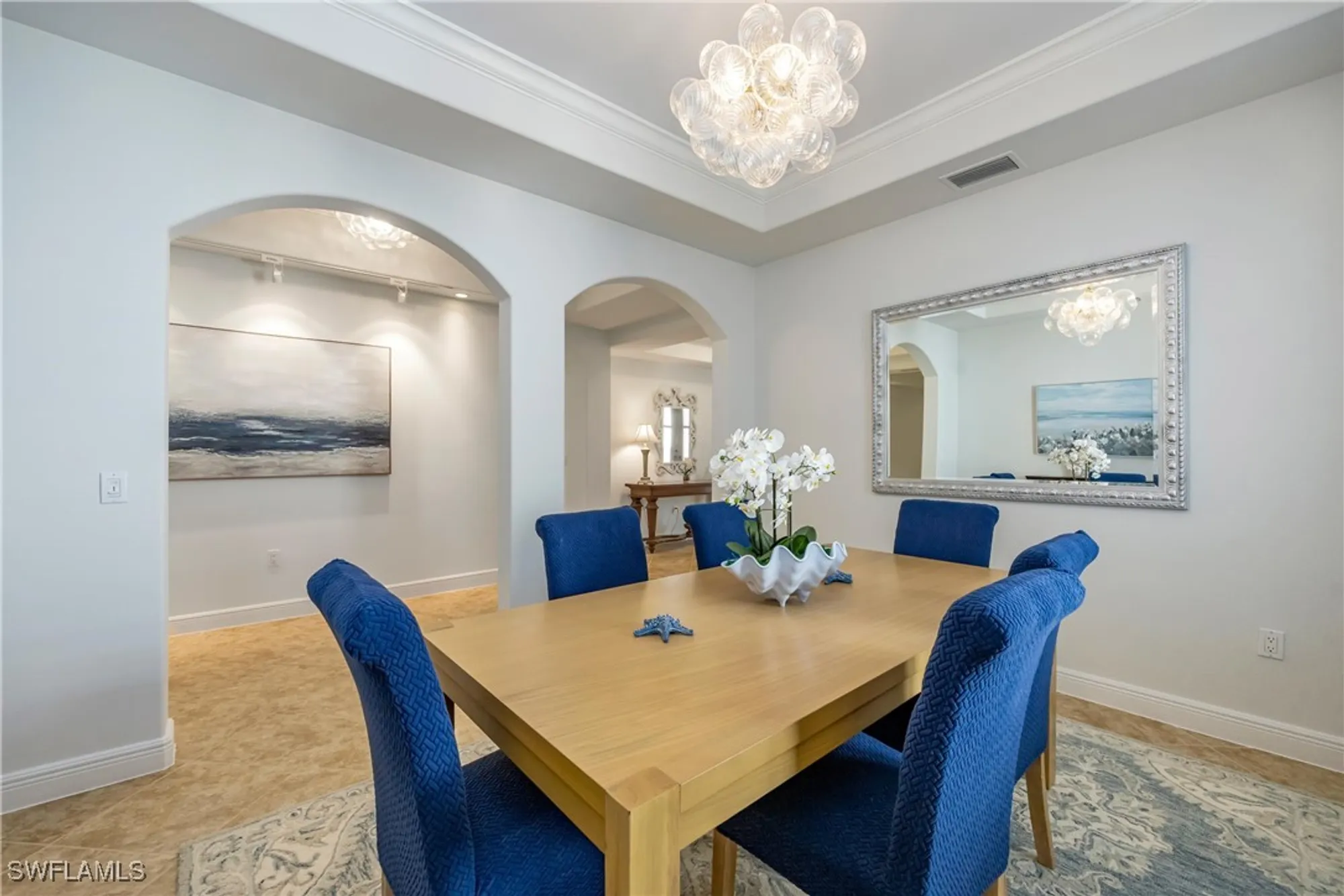 Property Slideshow image 14 of 36 | 545 avellino isles cir # 202, Naples, FL, 34119