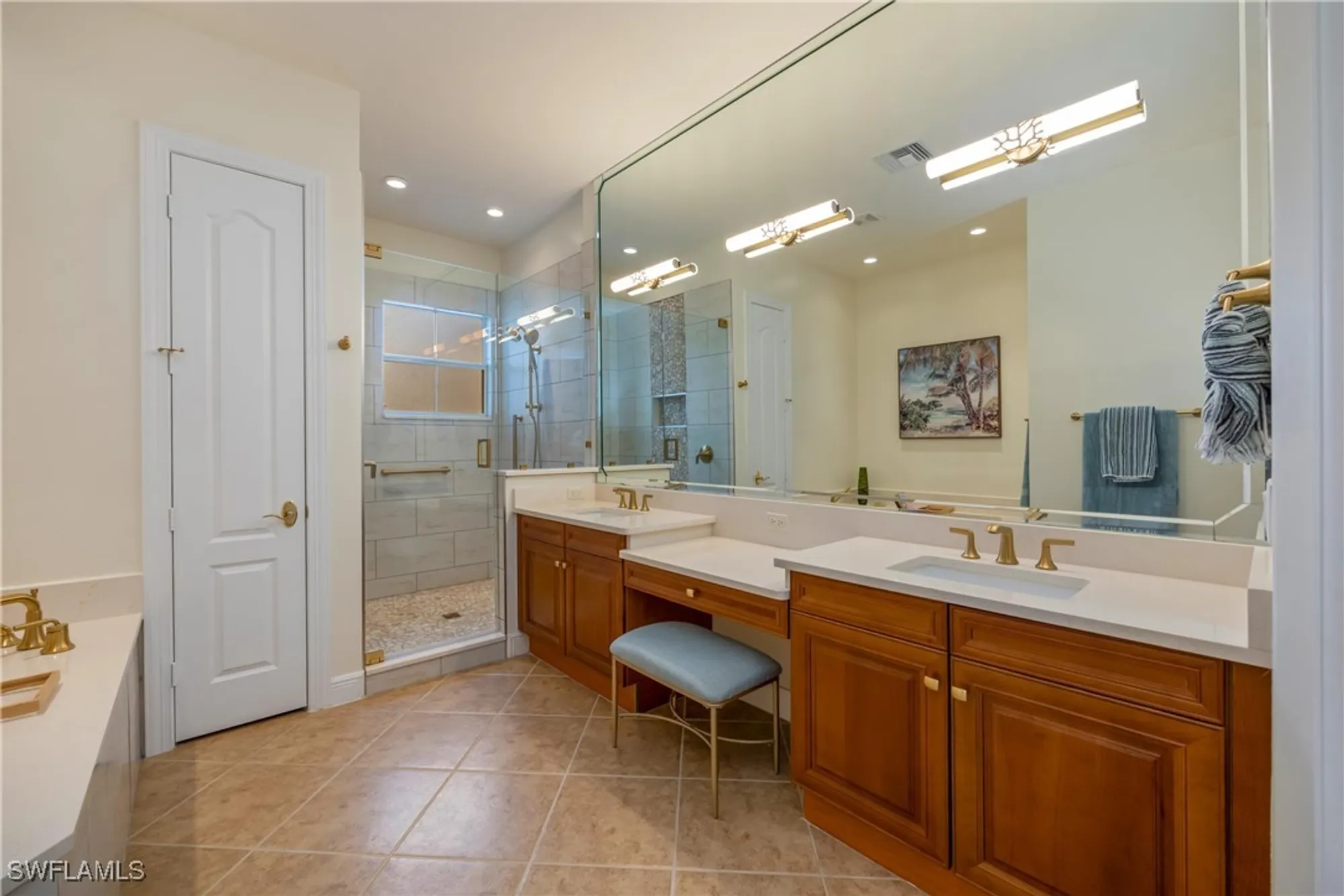 Property Slideshow image 18 of 36 | 545 avellino isles cir # 202, Naples, FL, 34119