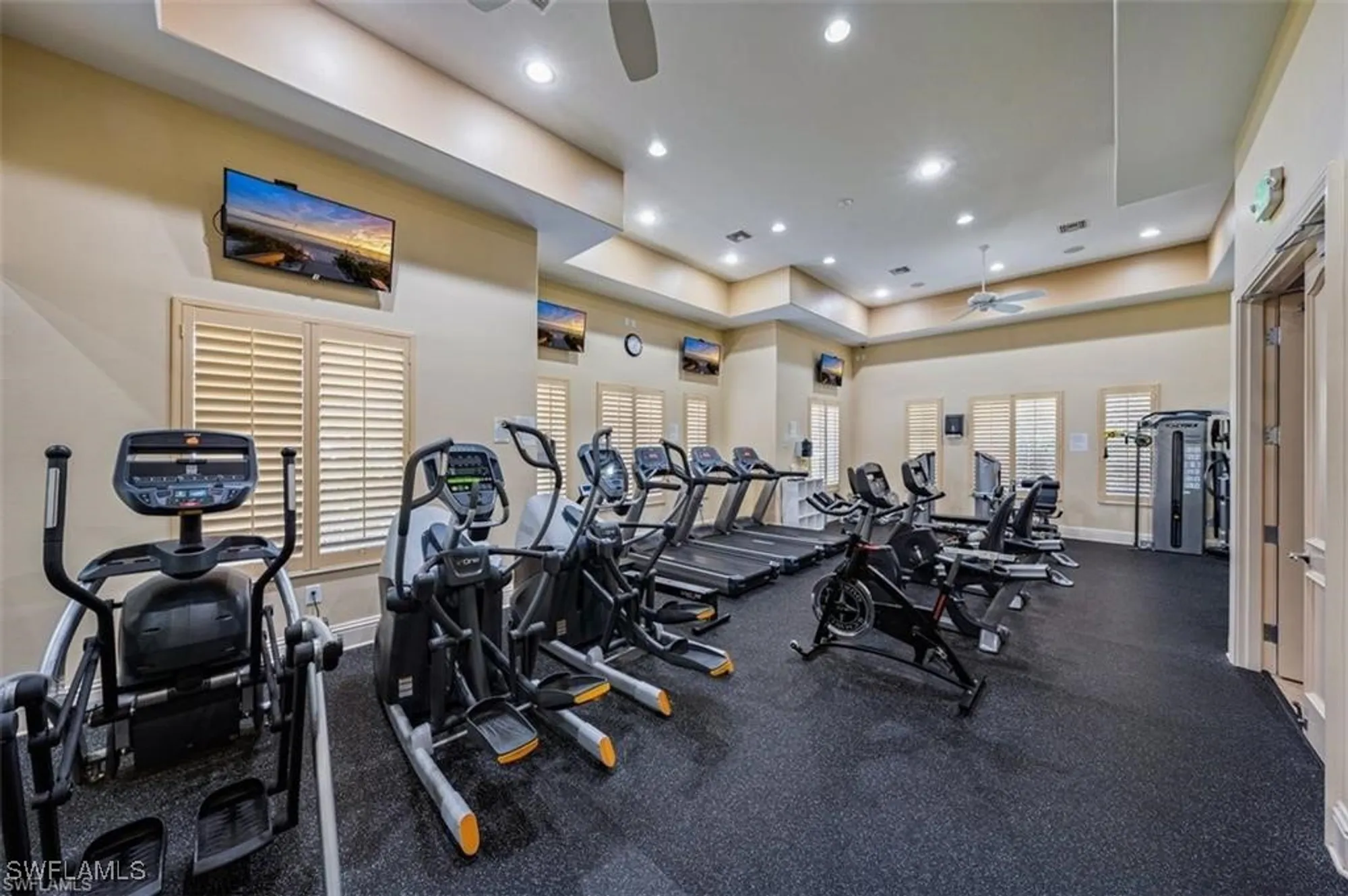 Property Slideshow image 29 of 36 | 545 avellino isles cir # 202, Naples, FL, 34119
