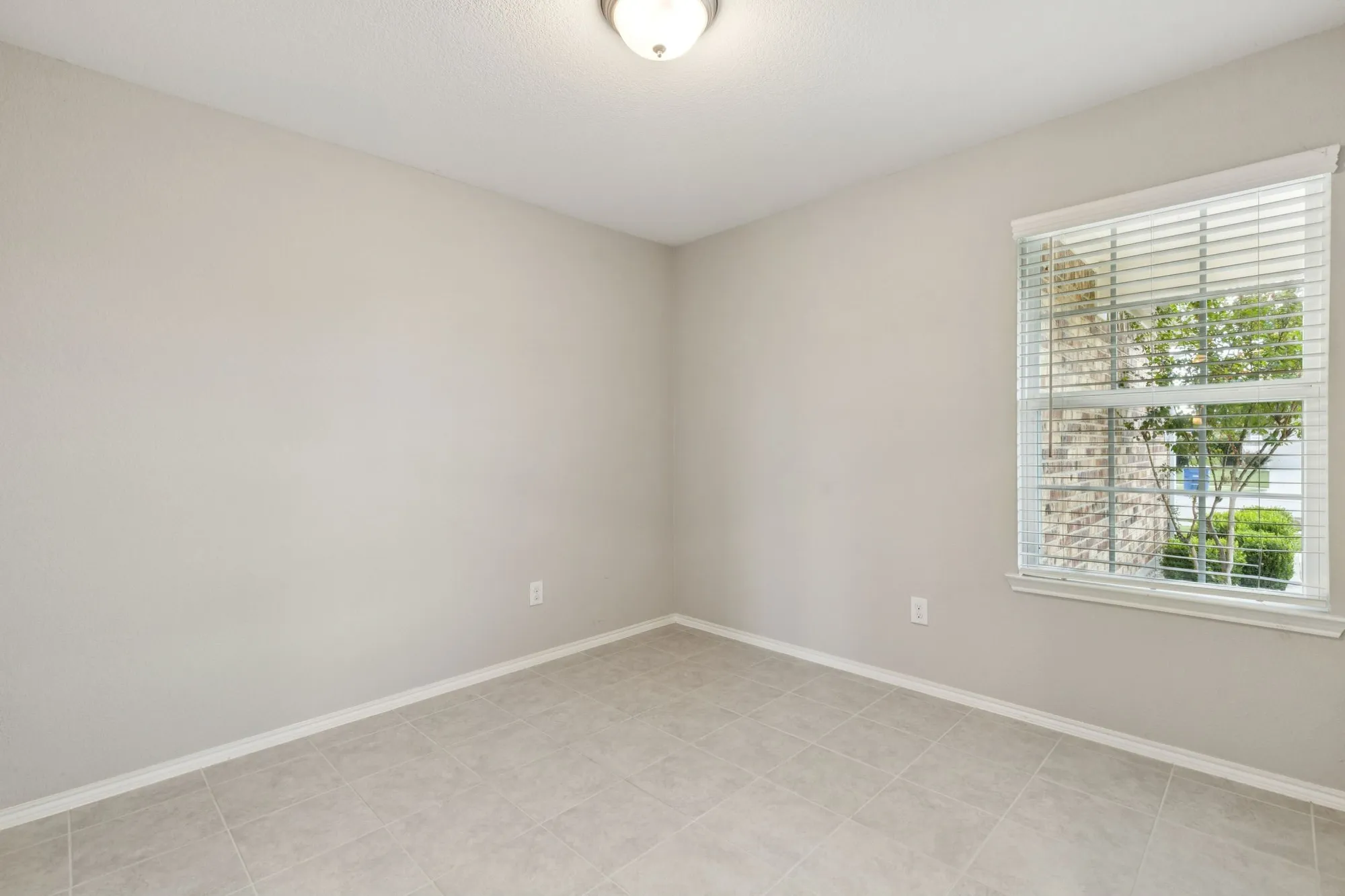 Property Slideshow image 5 of 30 | 7677 parade dr, Aubrey, TX, 76227