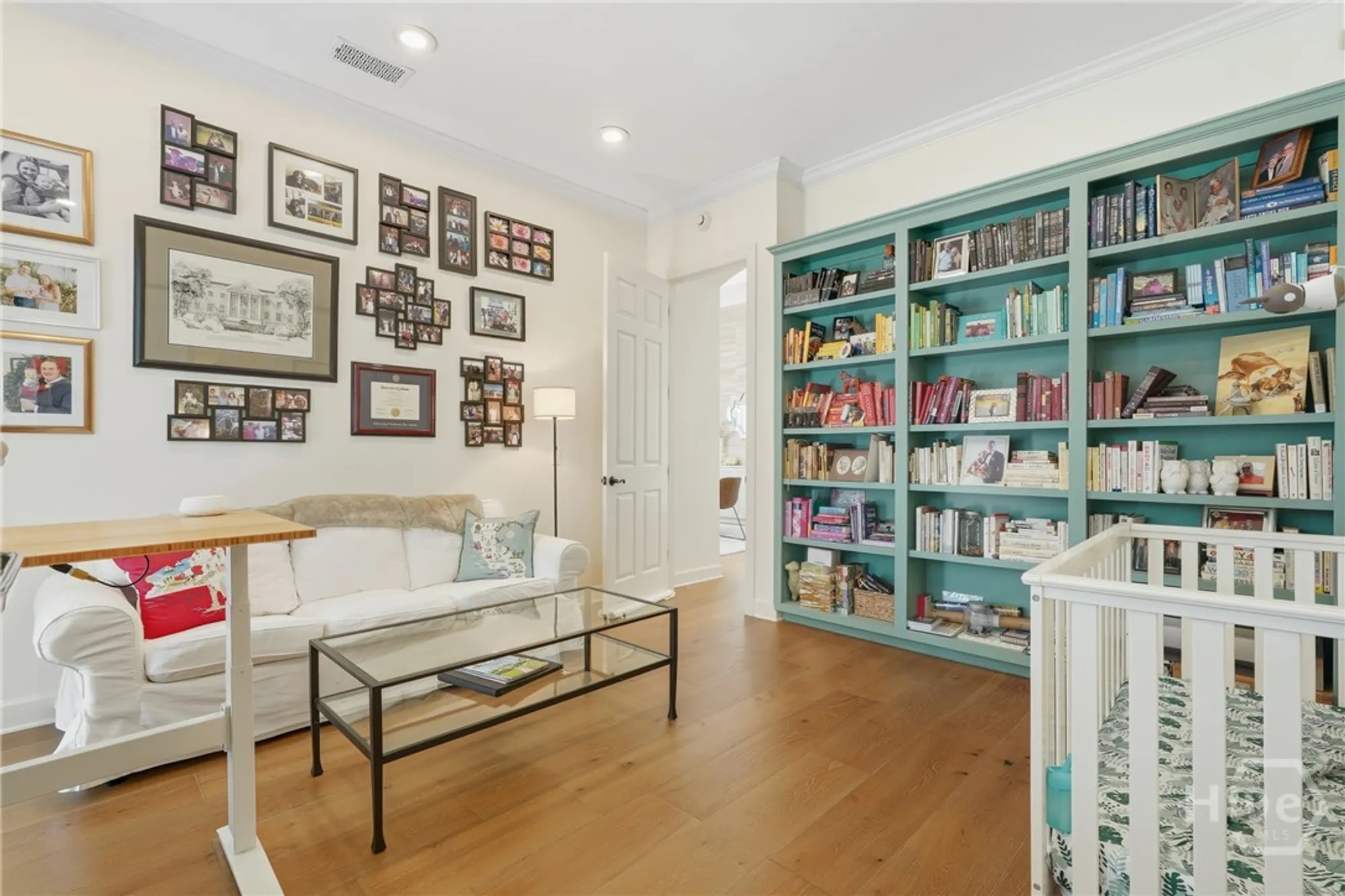 Property Slideshow image 30 of 51 | 2 priory rd, Savannah, GA, 31411