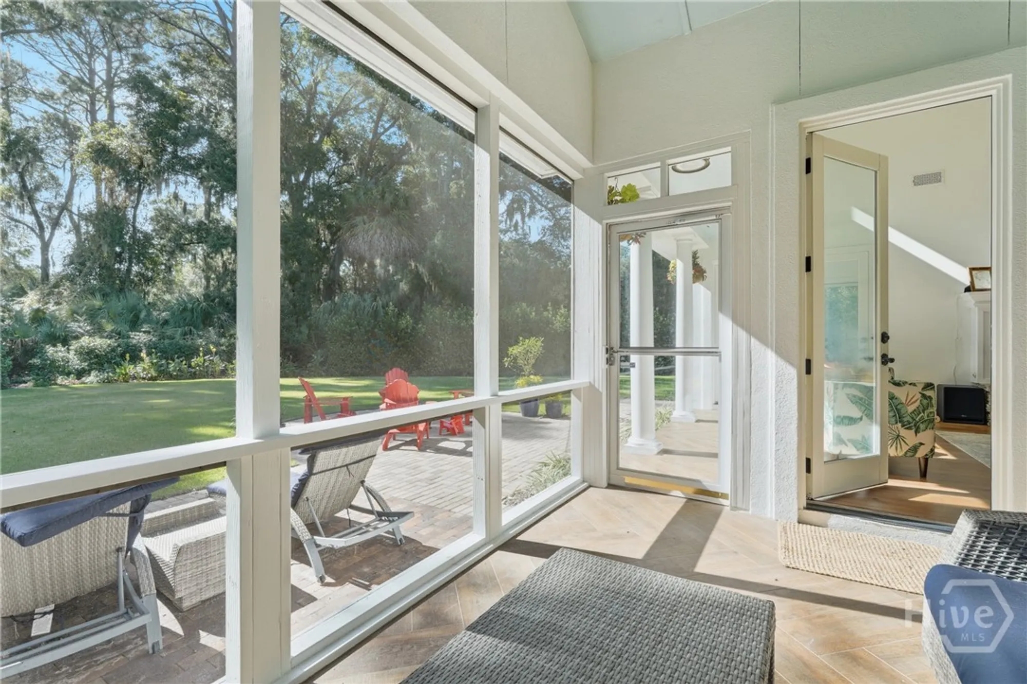 Property Slideshow image 45 of 51 | 2 priory rd, Savannah, GA, 31411