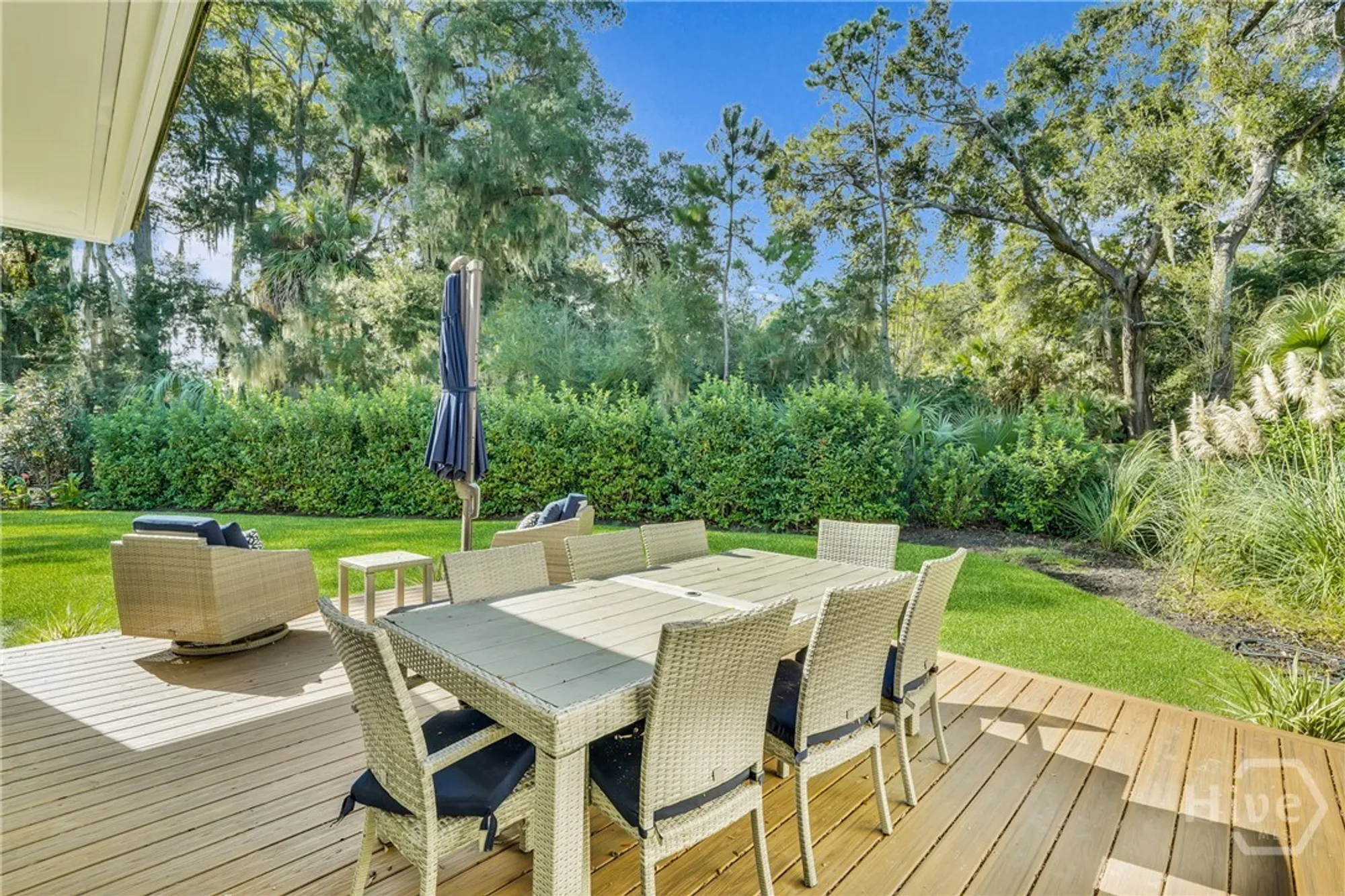 Property Slideshow image 47 of 51 | 2 priory rd, Savannah, GA, 31411