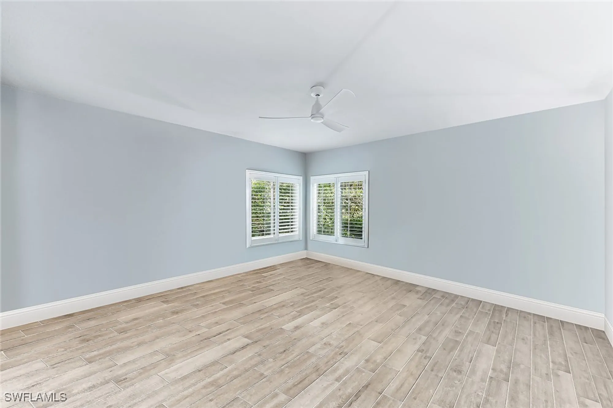 Property Slideshow image 7 of 23 | 788 willowbrook dr apt 502, Naples, FL, 34108