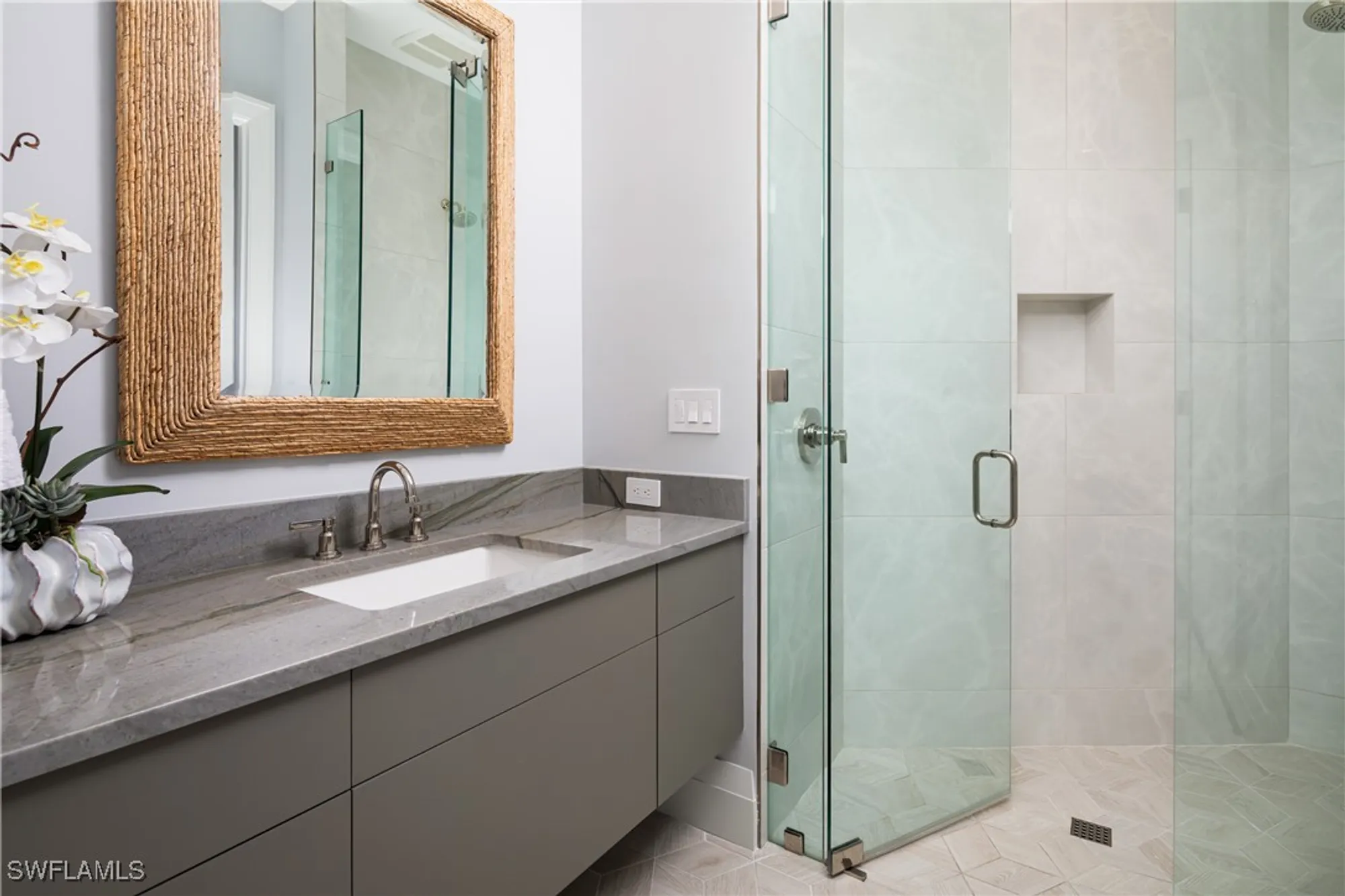 Property Slideshow image 42 of 50 | 441 mooring line dr, Naples, FL, 34102