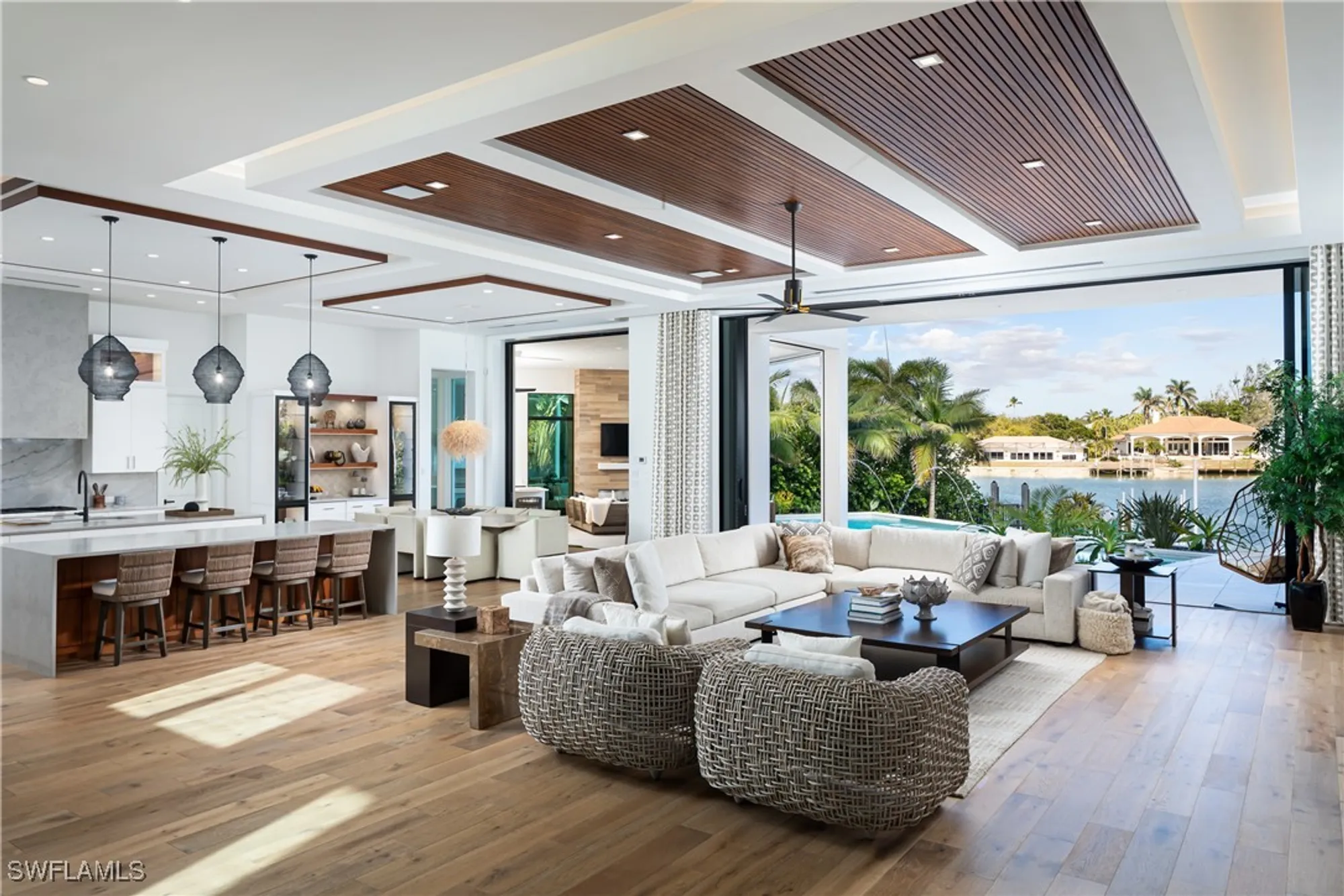 Property Slideshow image 5 of 50 | 441 mooring line dr, Naples, FL, 34102