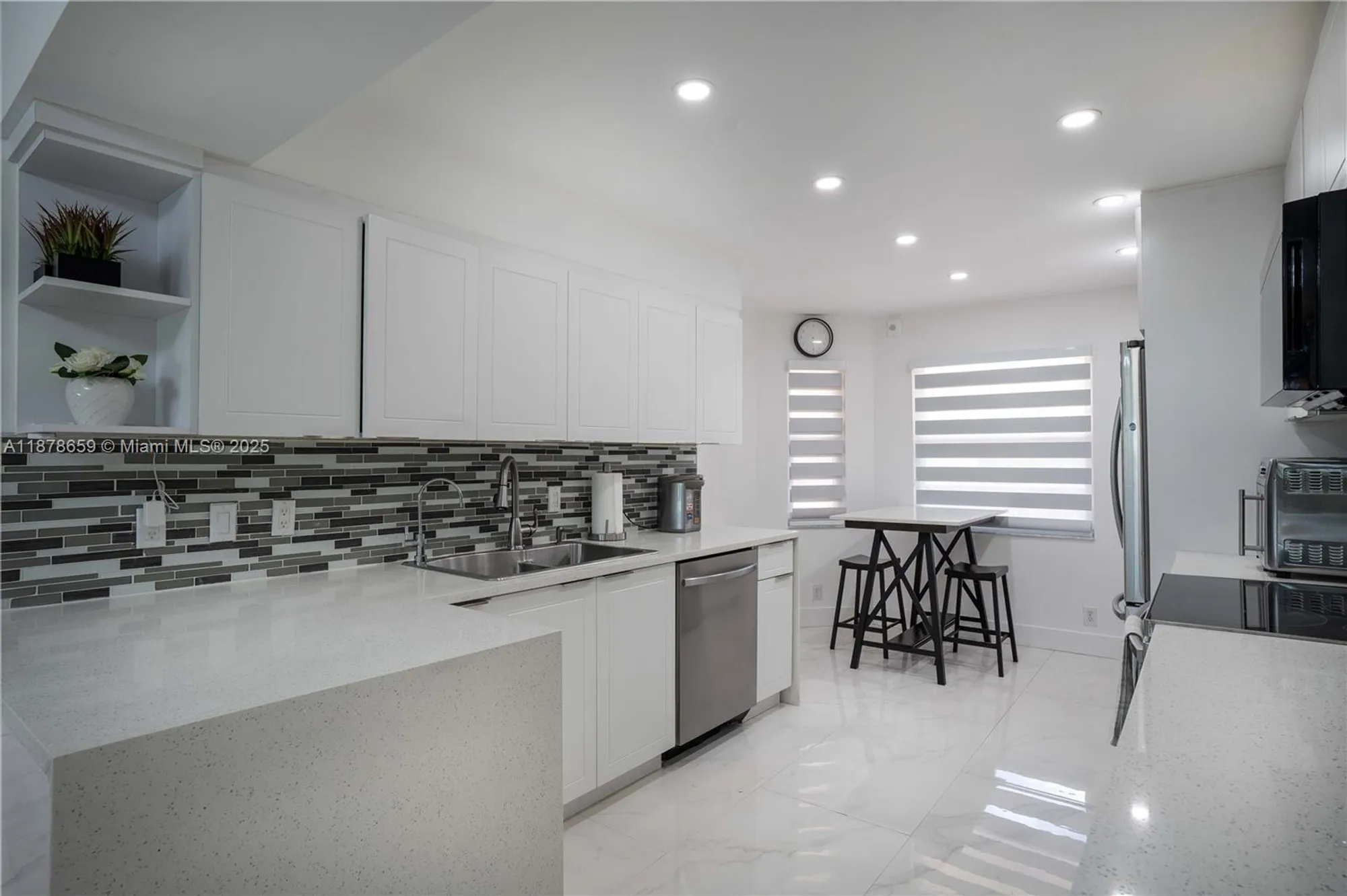 Property Slideshow image 6 of 37 | 1704 andros isle apt b4, Coconut Creek, FL, 33066