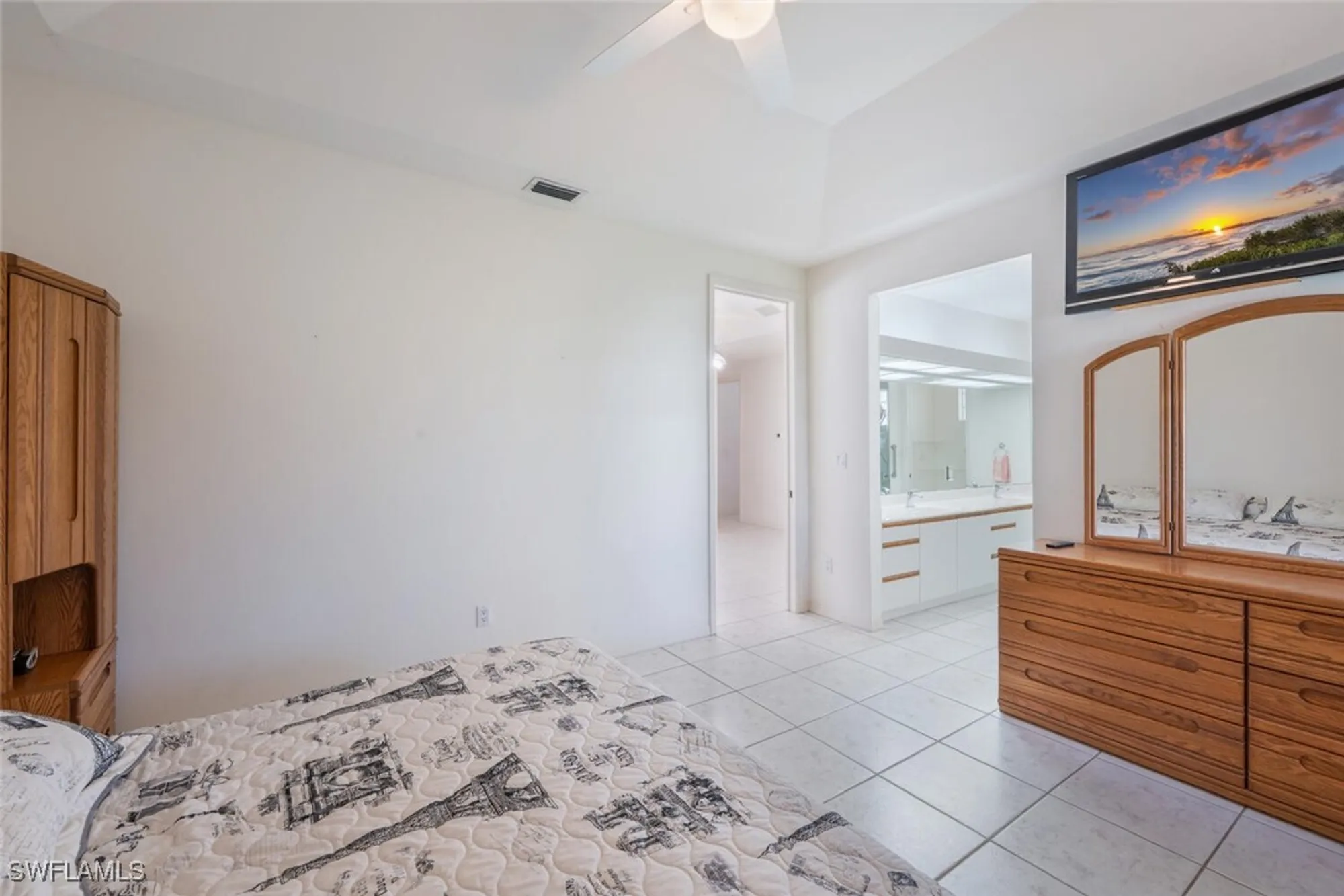 Property Slideshow image 10 of 31 | 756 charlemagne blvd, Naples, FL, 34112