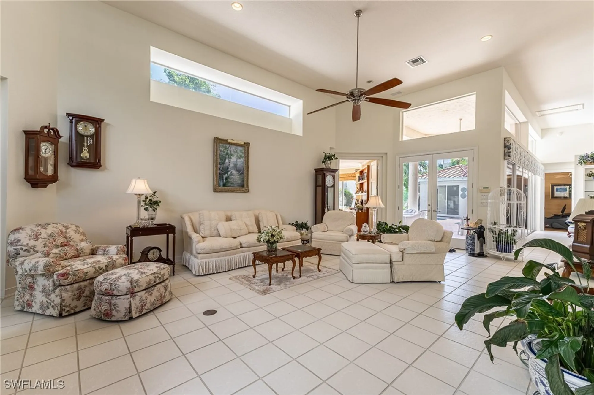 Property Slideshow image 19 of 46 | 7905 cocobay dr # 15, Naples, FL, 34108