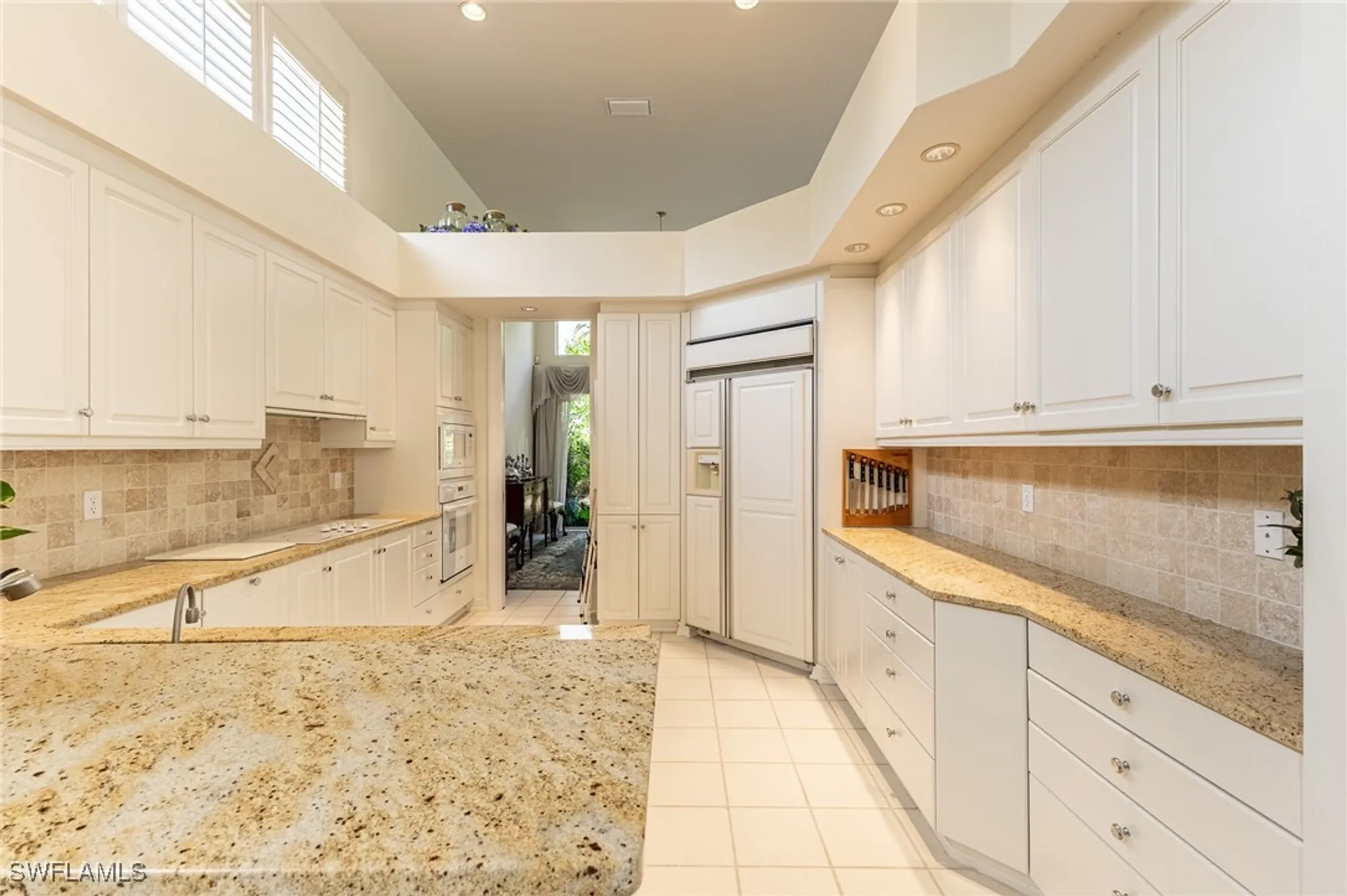 Property Slideshow image 11 of 46 | 7905 cocobay dr # 15, Naples, FL, 34108