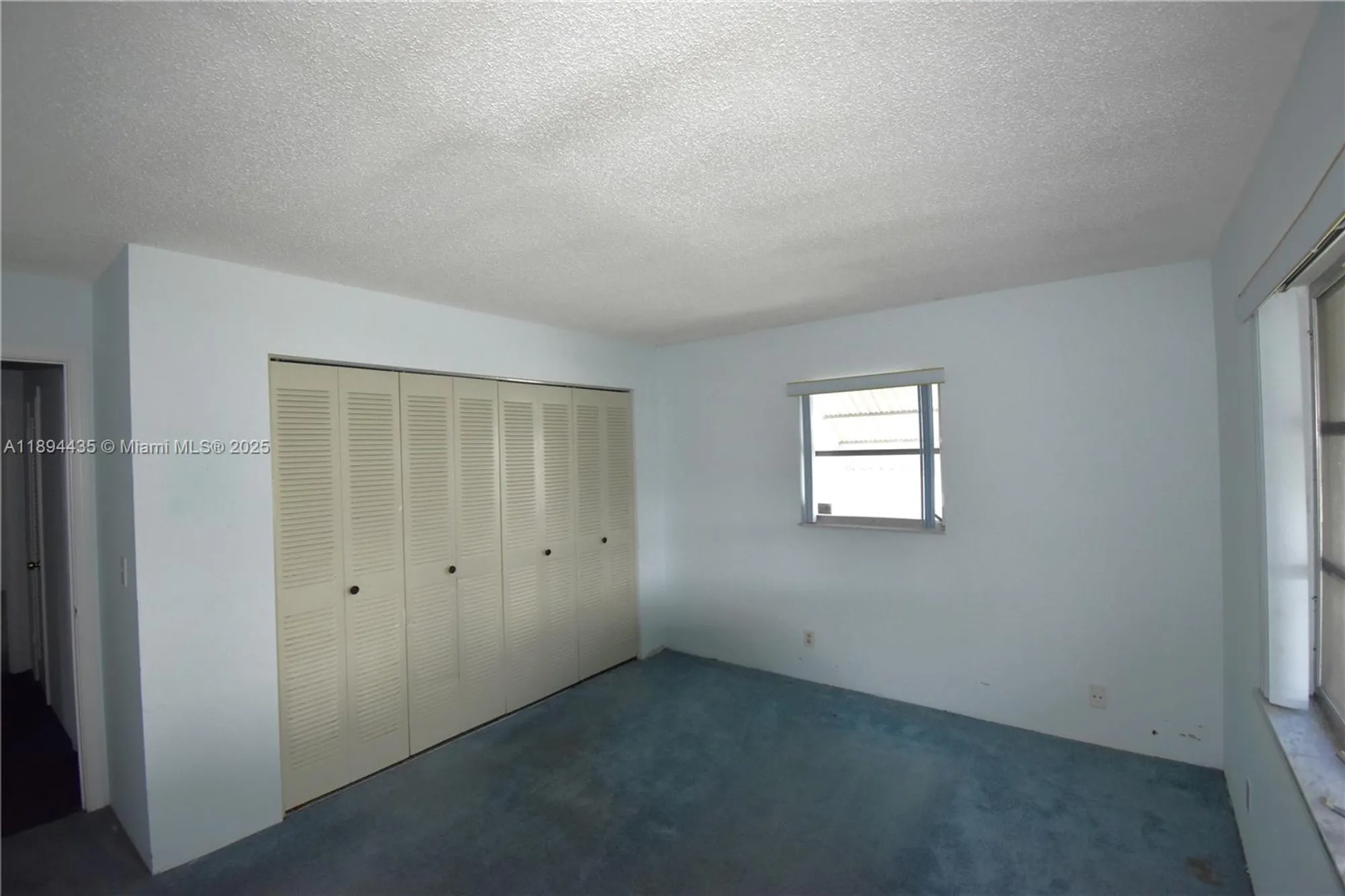 Property Slideshow image 14 of 17 | 1301 campanelli dr, Plantation, FL, 33322