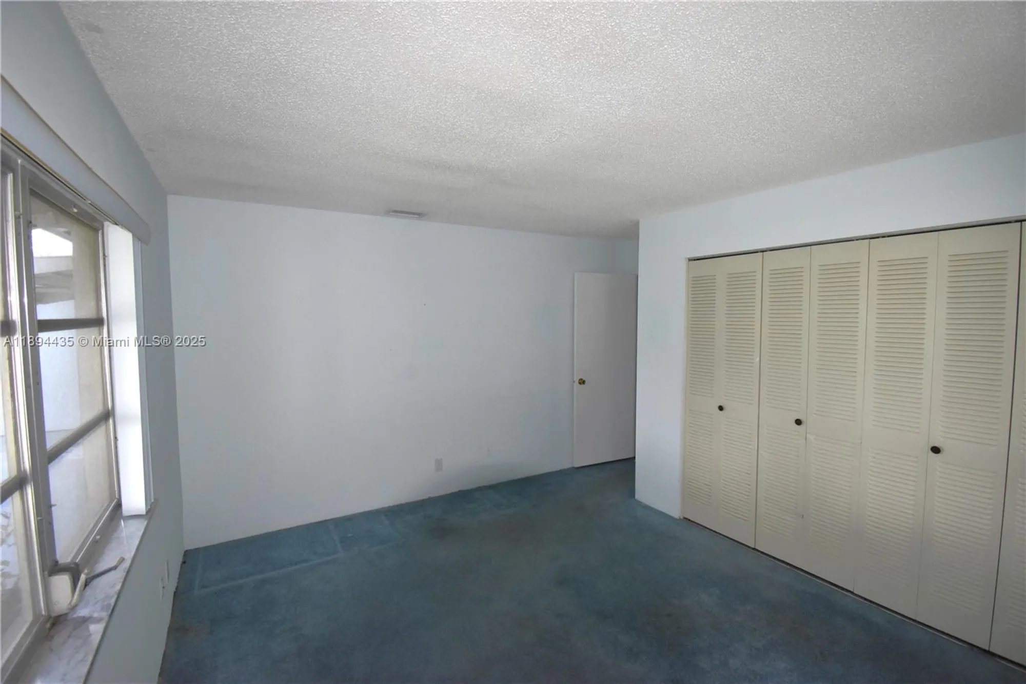 Property Slideshow image 13 of 17 | 1301 campanelli dr, Plantation, FL, 33322