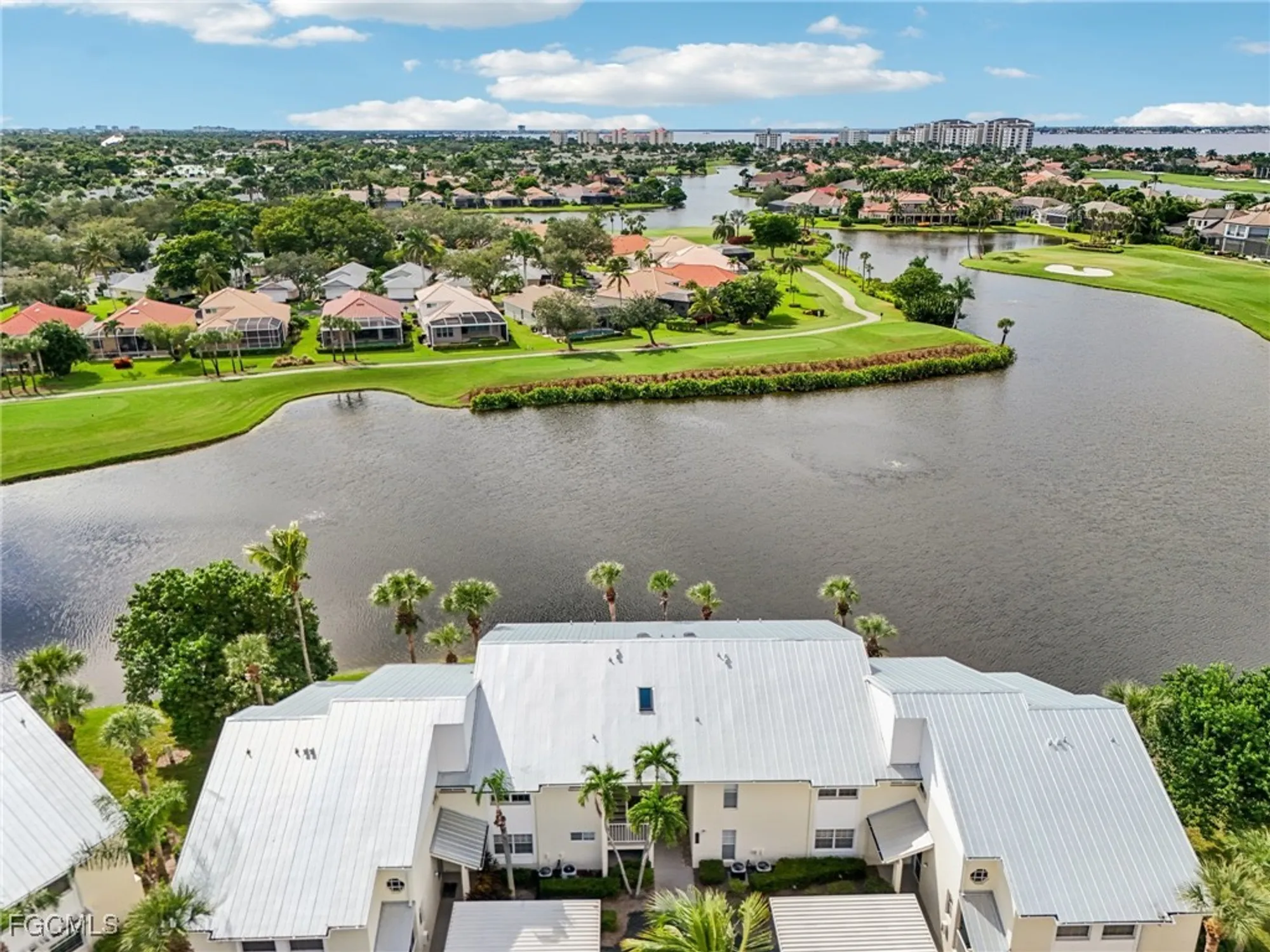 Property Slideshow image 29 of 47 | 14983 rivers edge ct apt 230, Fort Myers, FL, 33908