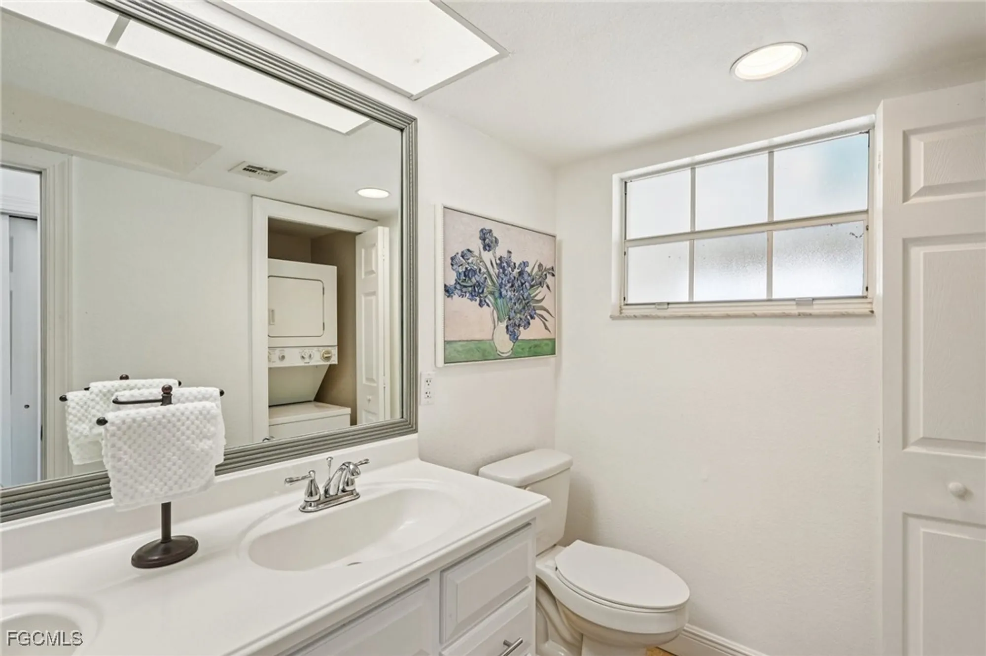Property Slideshow image 20 of 47 | 14983 rivers edge ct apt 230, Fort Myers, FL, 33908